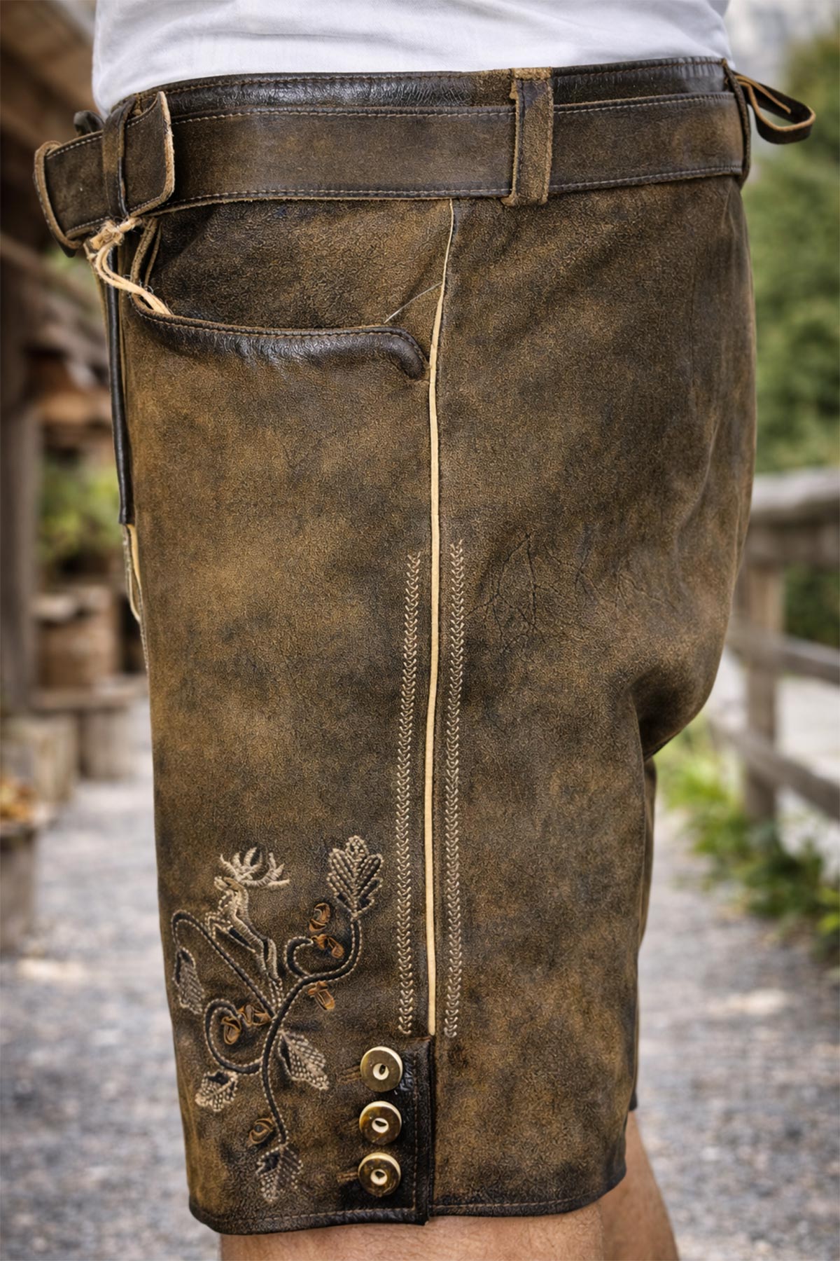 trachtenland-maddox-kurze-lederhose-endorf-mit-g-rtel-antik-ziller image 4