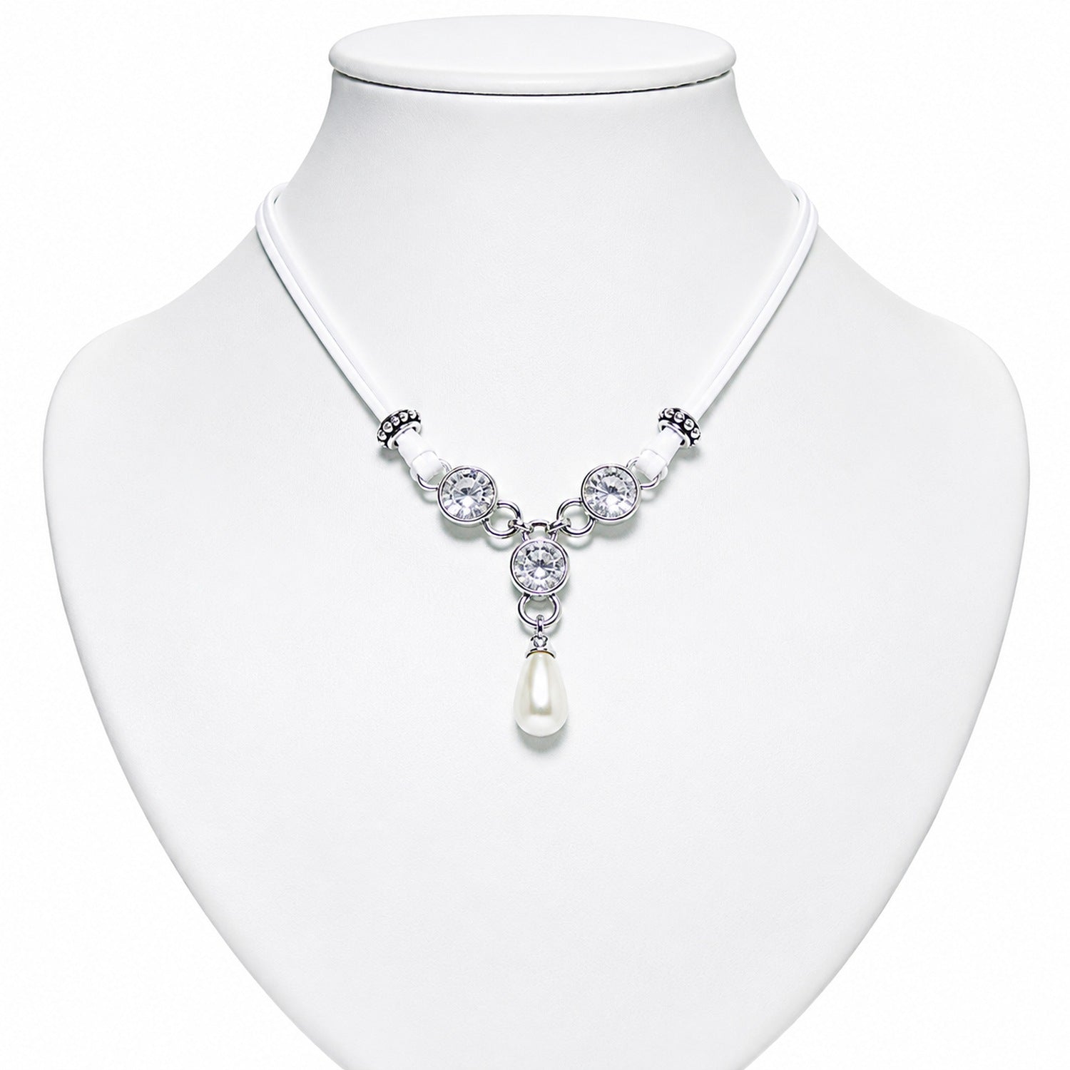 trachtenland-luisia-halskette-cami-mit-swarovski-kristallen-und-perle-wei image 5