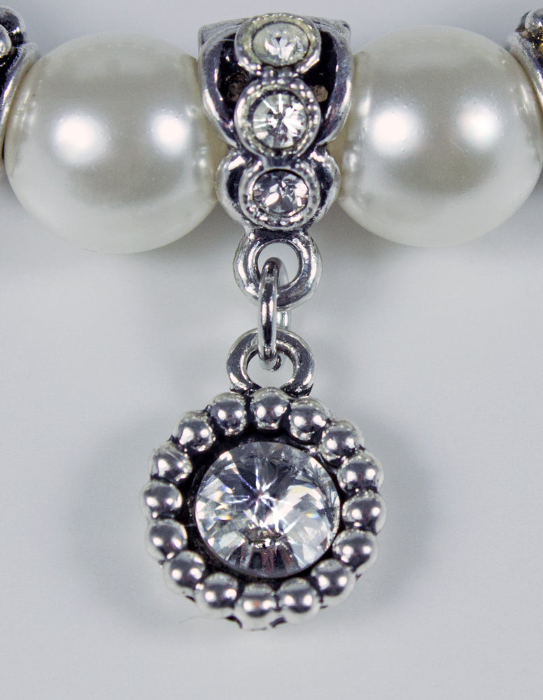 trachtenland-luisia-perlenarmband-kayla-mit-drei-anh-ngern image 3