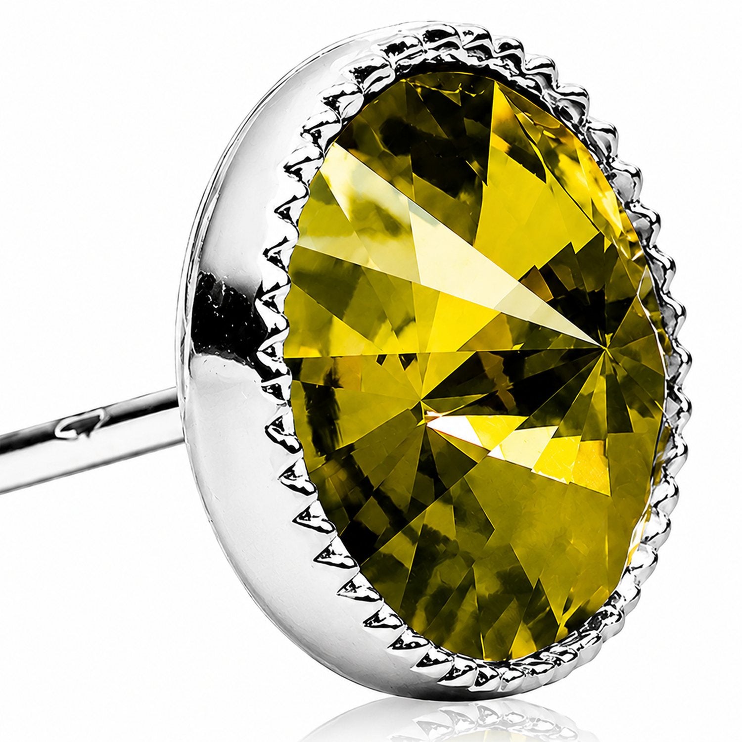 luisia-solit-r-ohrstecker-joy-mit-swarovski-kristallen-olivgr-n image 4