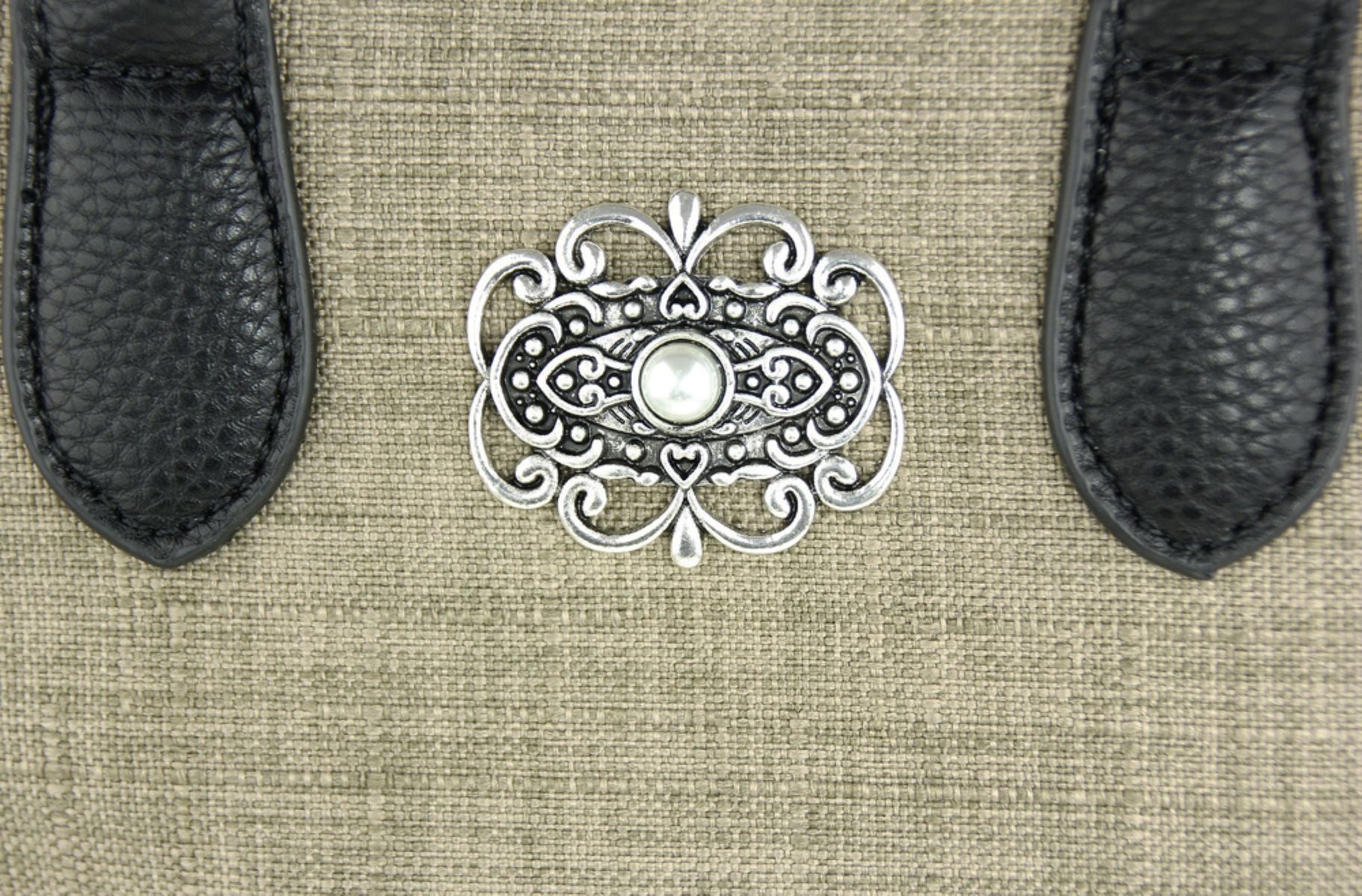 trachten-handtasche-katrina-mit-metallapplikation-hellbraun-umh-ngetasche image 8