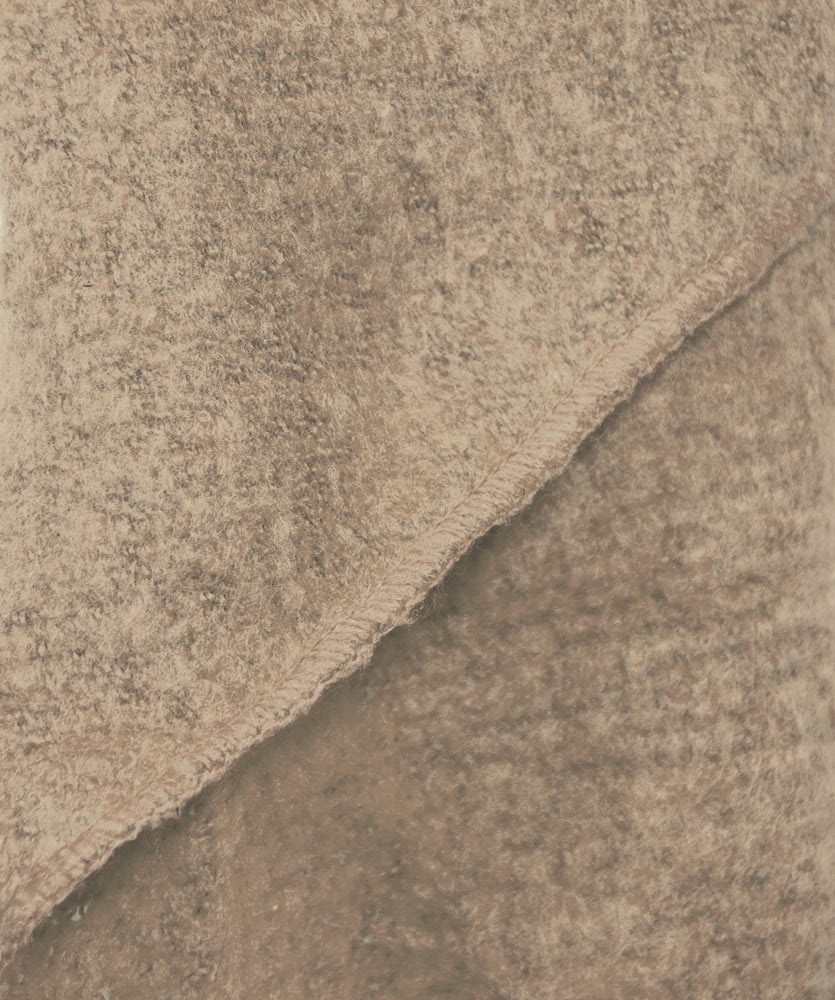 trachtenland-schal-eliana-extra-weich-taupe-250x63cm-stola image 3
