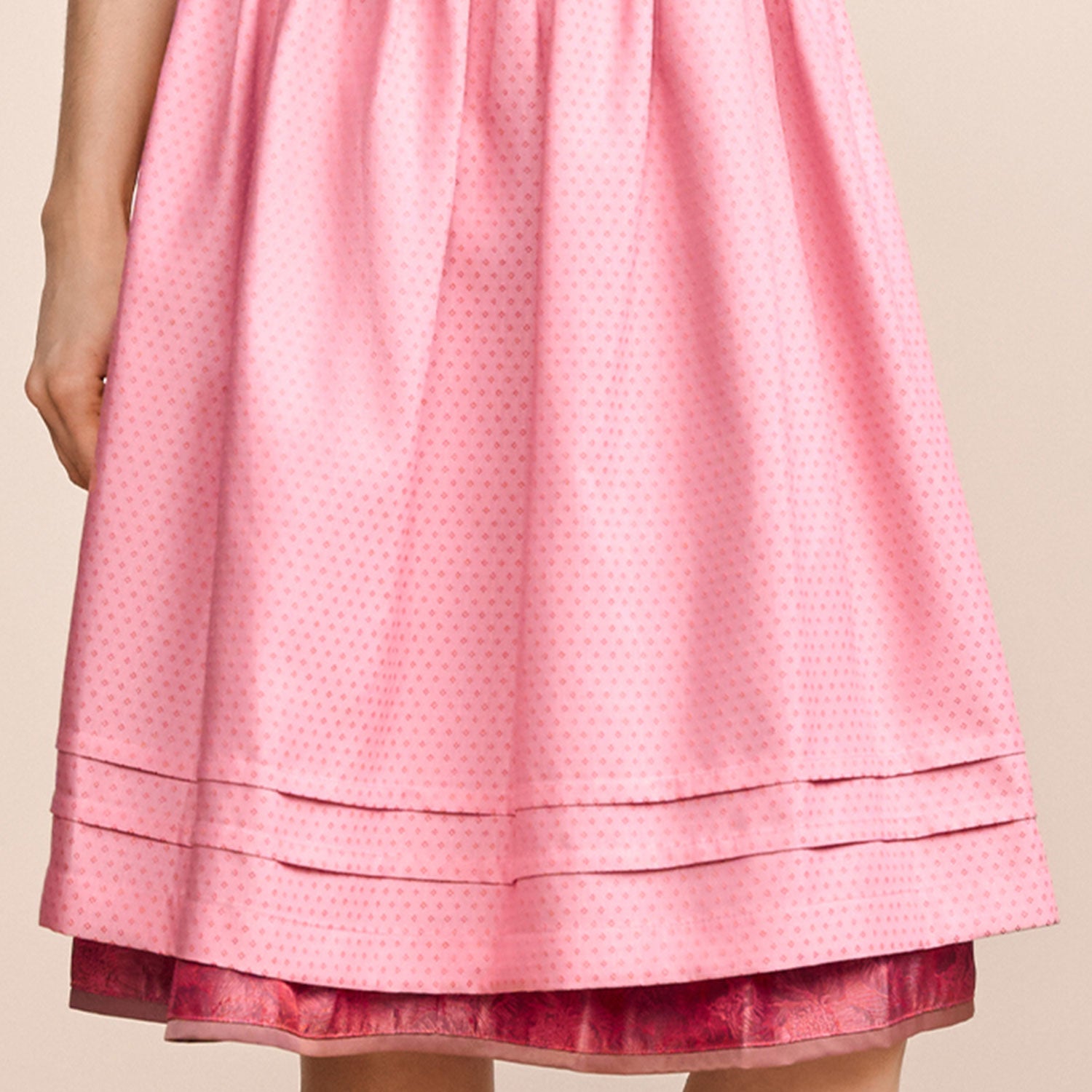 trachtenland-kr-ger-madl-dirndl-fynia-414369-rot-60cm image 5
