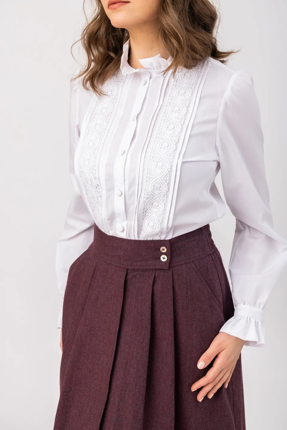 felicitas-burgunde-damen-bluse-langarm-r-schenkragen-baumwoll-satin image 1