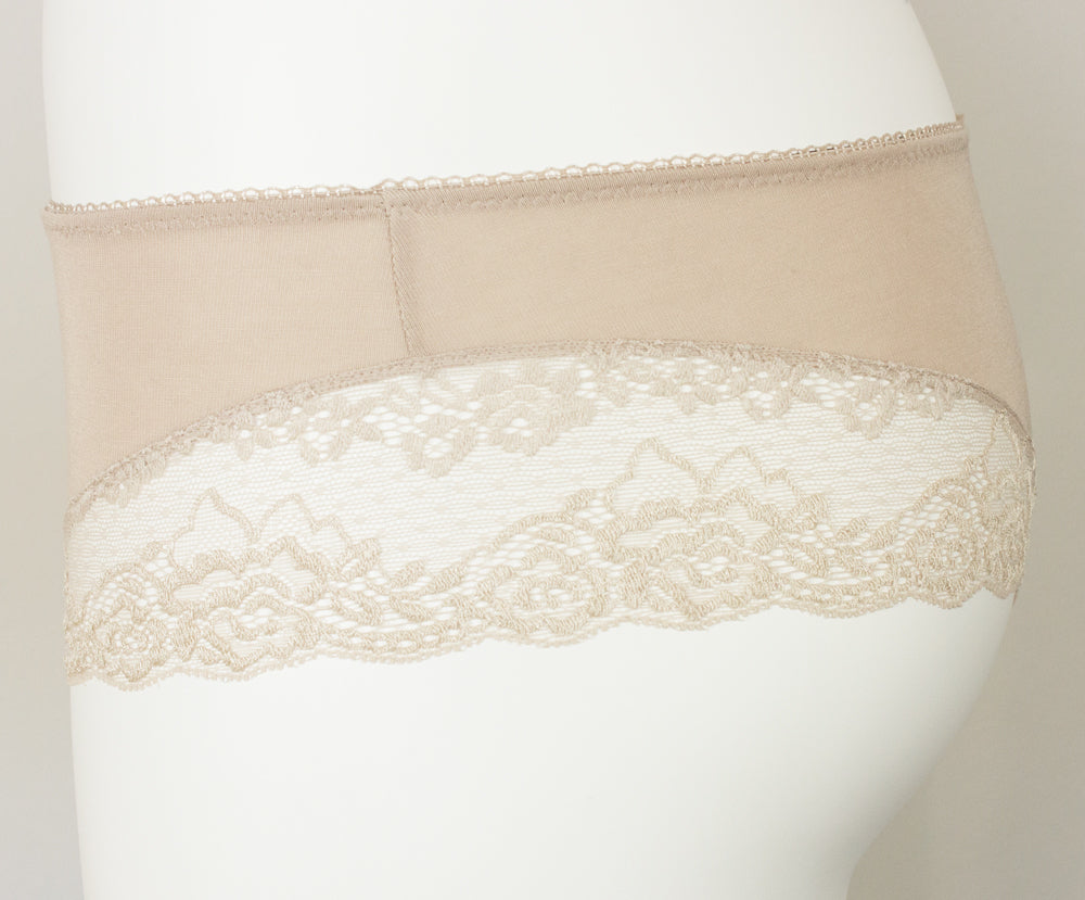 trachtenland-nina-von-c-string-hipster-mit-spitze-16131538-latte-macchiato image 4