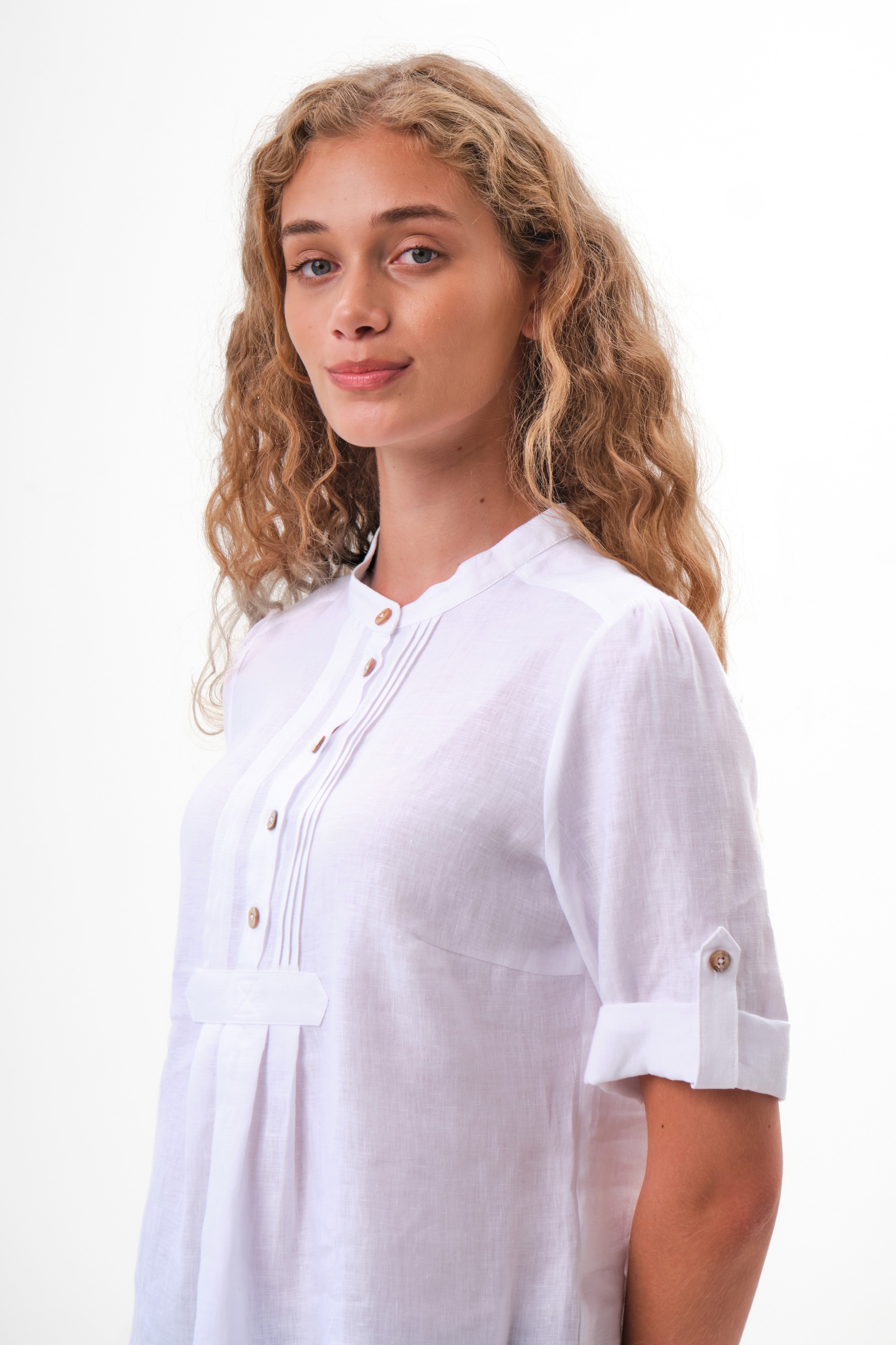 felicitas-balthild-damen-leinenbluse-mit-borte-und-krempel-rmel image 3