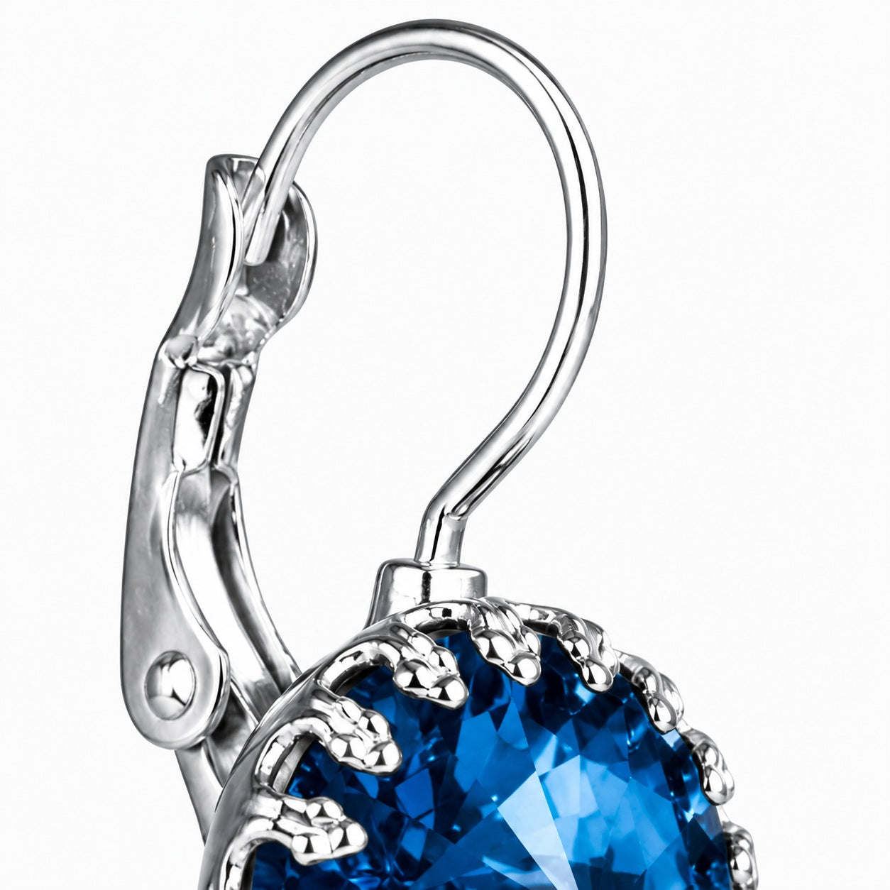 trachtenland-luisia-kronen-ohrringe-vivana-montana-mit-kristallen-von-swarovski image 4