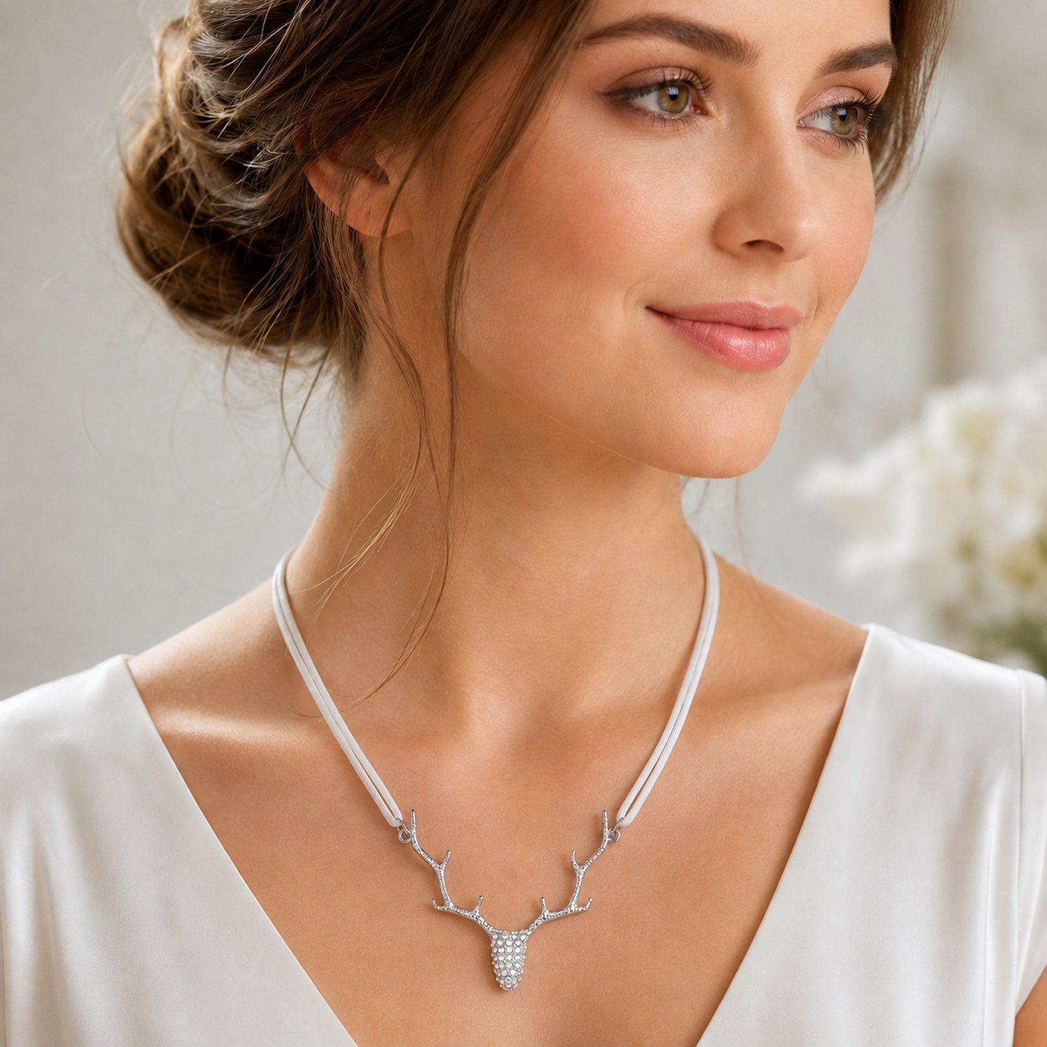 luisia-halskette-nicola-mit-swarovski-kristallen-wei image 2