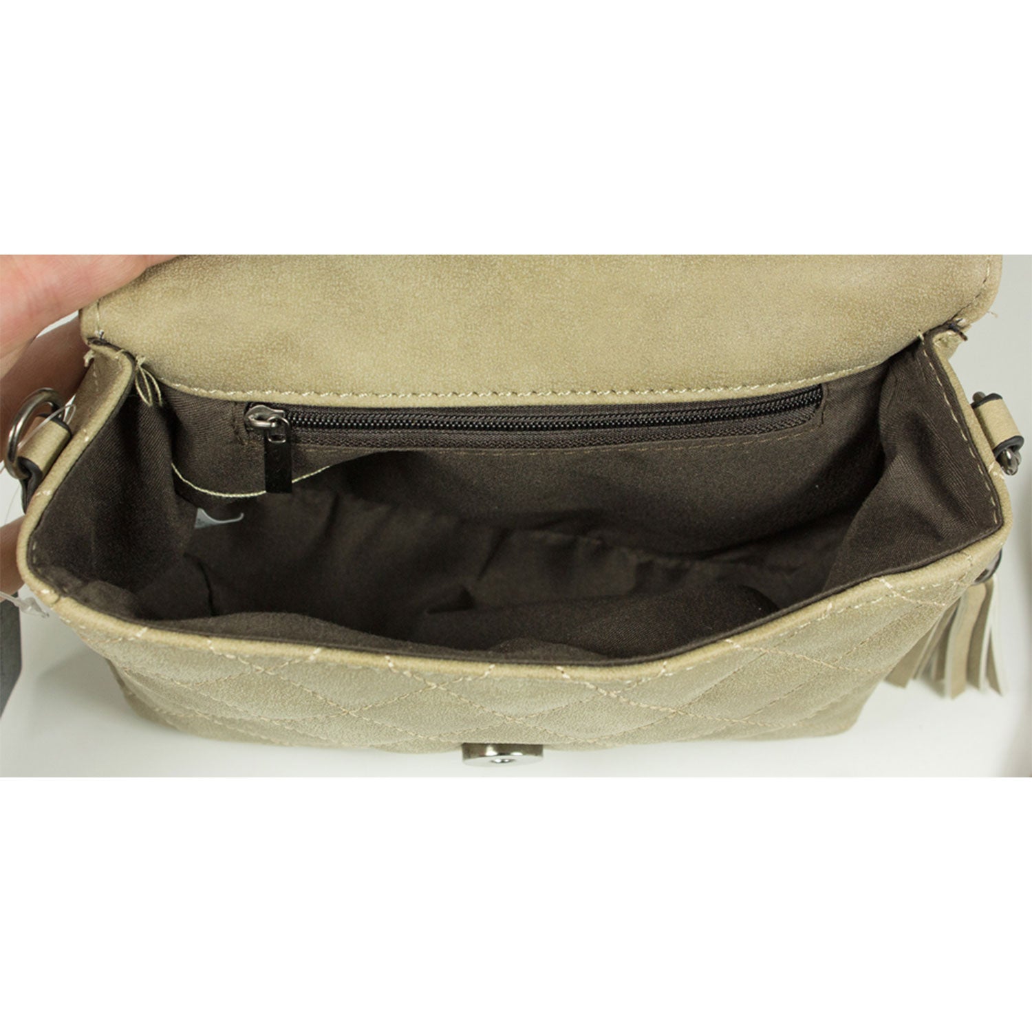 trachtenland-gesteppte-handtasche-alessia-applikation-schwarz image 6