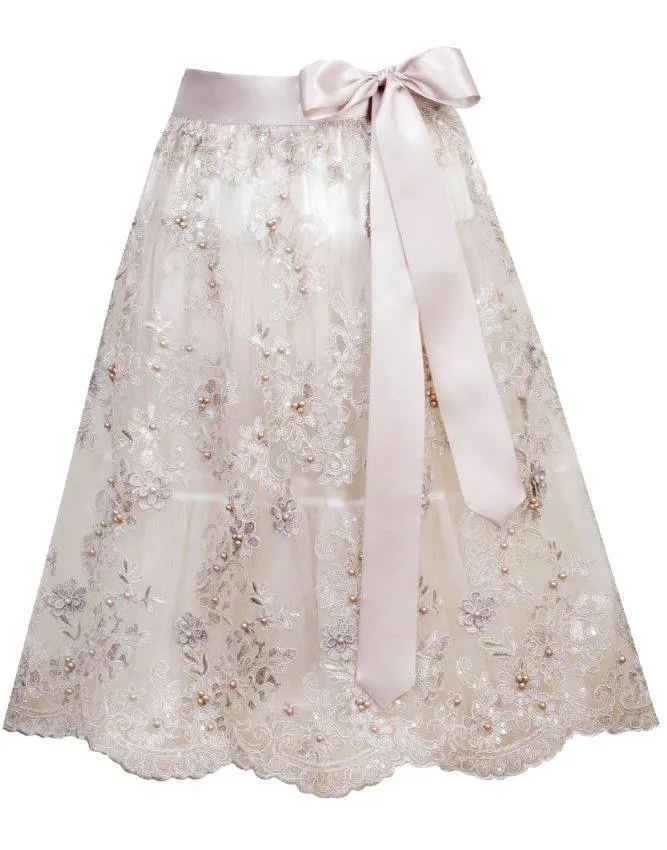 trachten-benkert-nadine-dirndl-champagner image 1