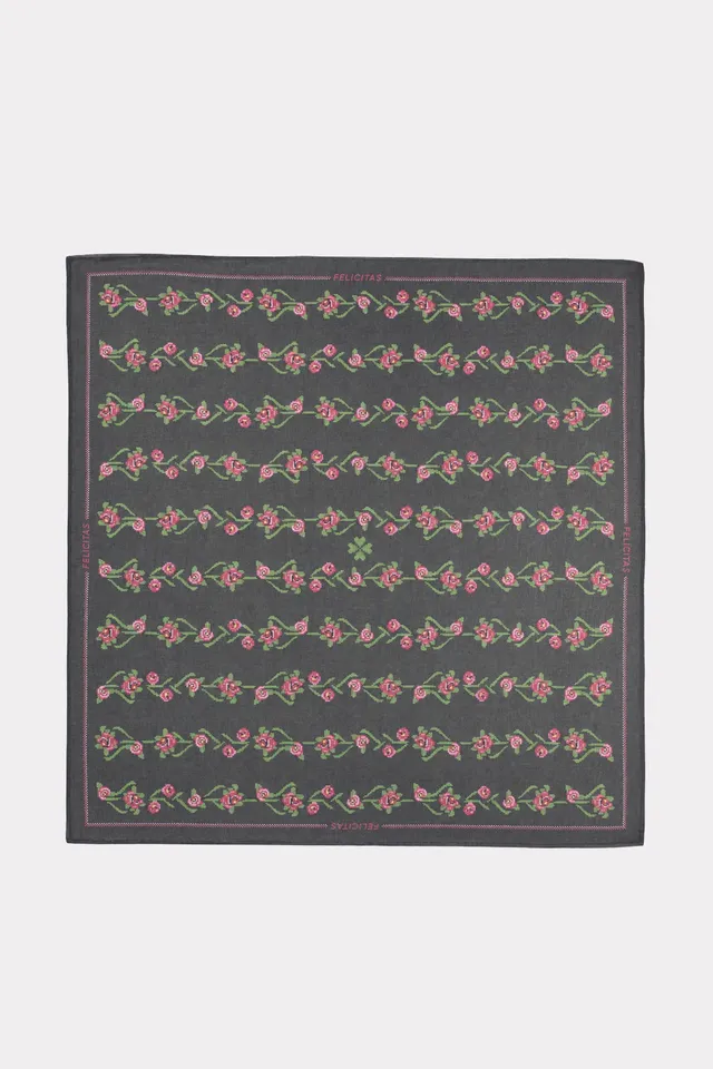 felicitas-ariane-damen-schal-tuch-100x100-modal-kaschmir image 1
