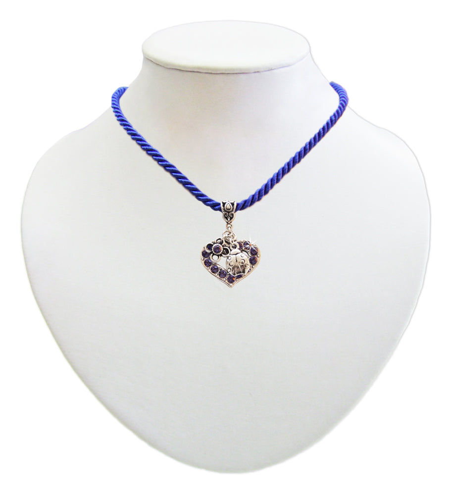luisia-kordelkette-svea-mit-herzanh-nger-und-gl-cksk-fer-royalblau image 2