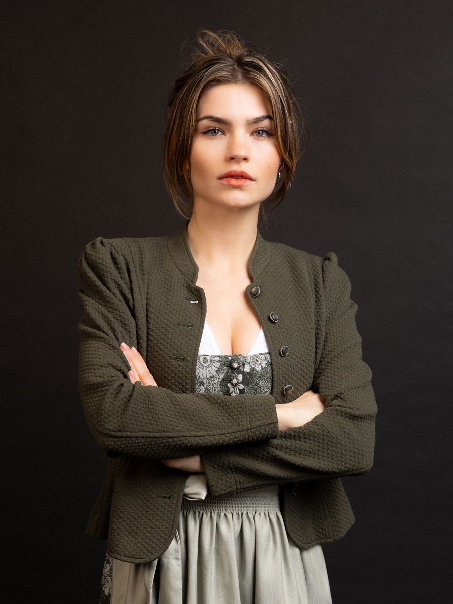 heimatgl-ck-blazer-charlotte-trachtenjanker-olivgr-n-puff-rmel image 6