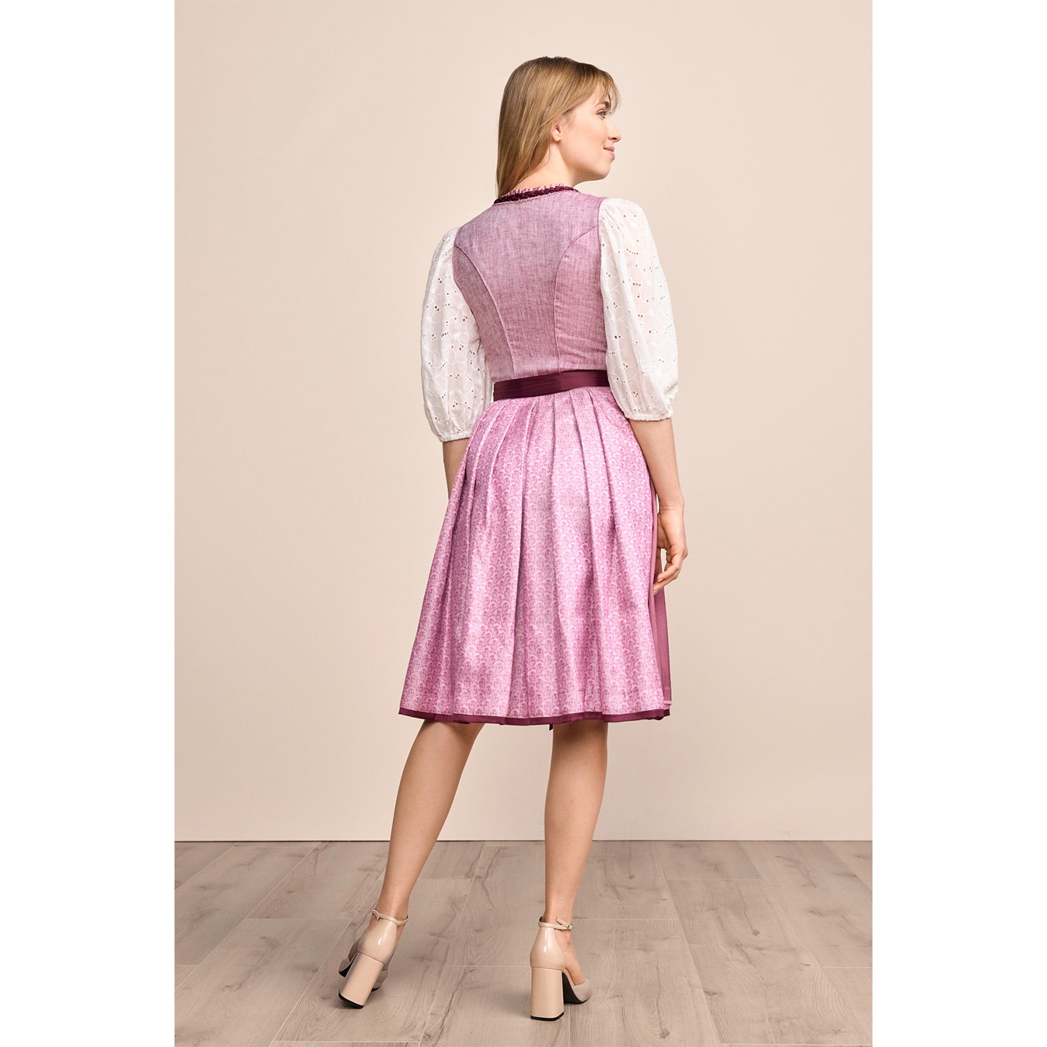 kr-ger-madl-dirndl-maryanne-416169-flieder-60-cm image 2