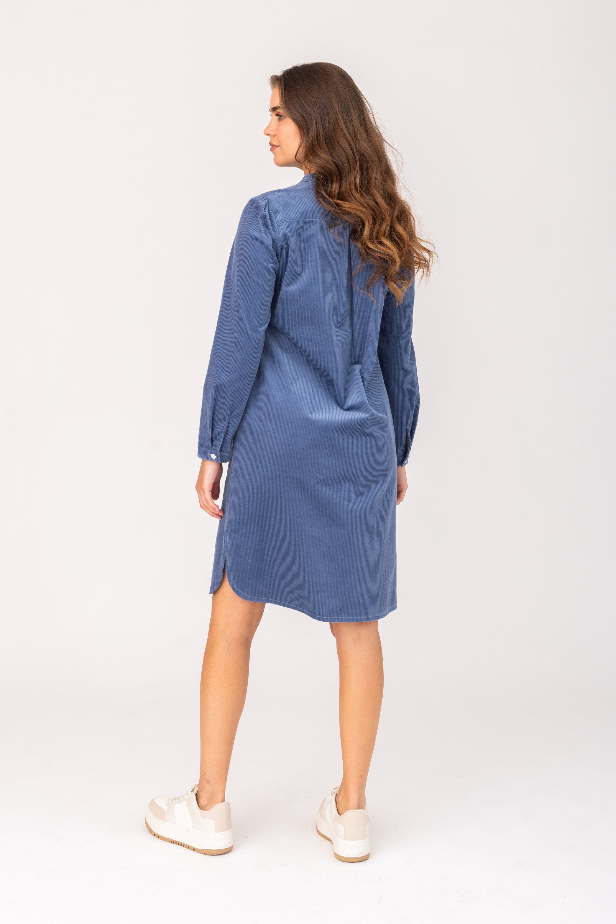 felicitas-kleo-damen-kleid-baumwollcord-langarm-bestseller image 2