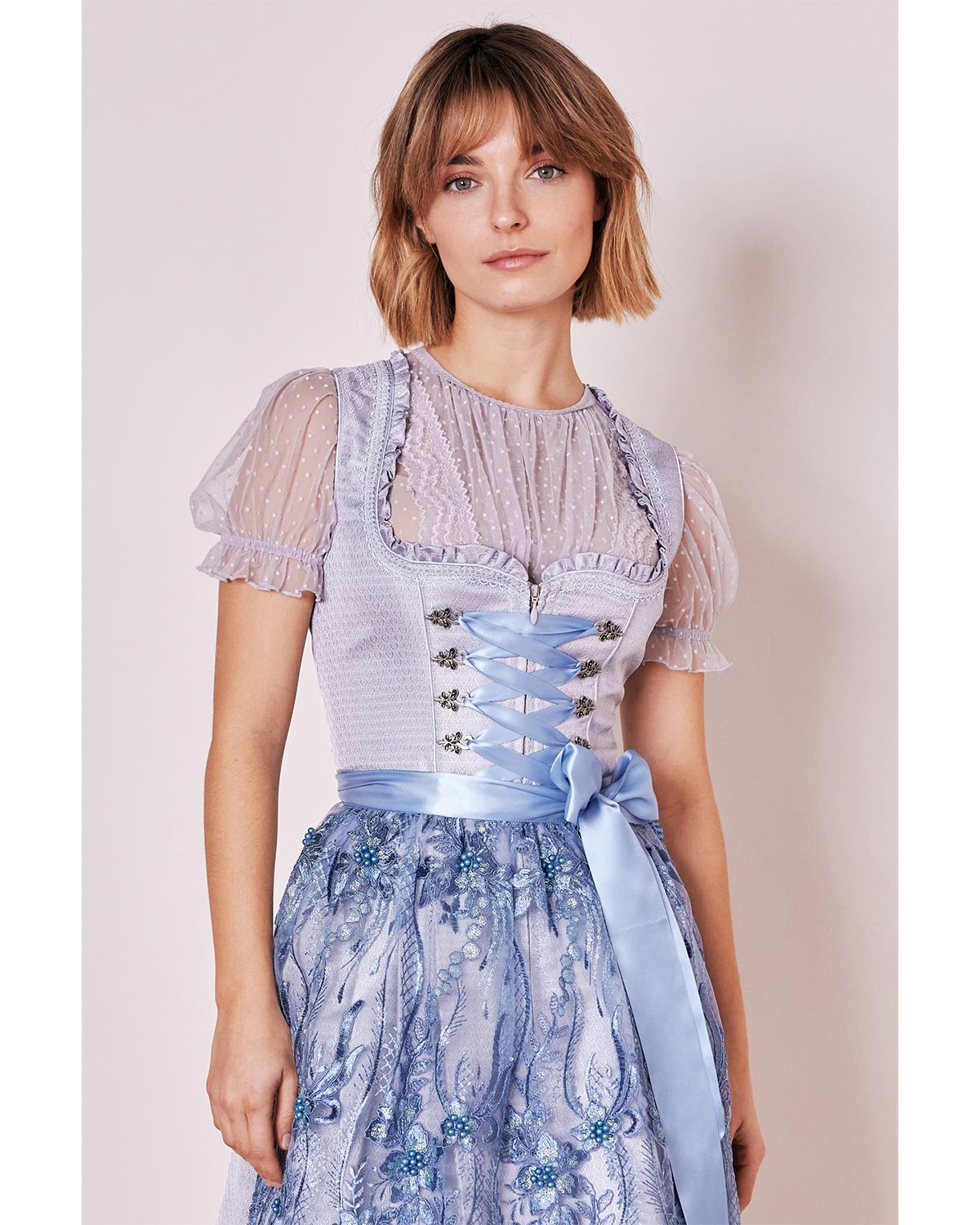 trachtenland-kr-ger-madl-dirndl-karlotta-mit-spitzensch-rze-60cm-hellblau image 5