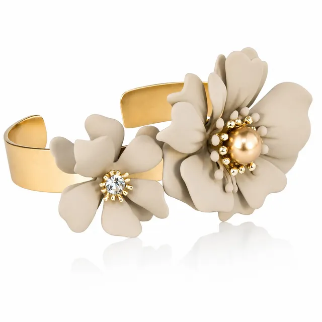 luisia-armreif-armspange-nelia-mit-blumen-16-karat-vergoldet-sand image 1