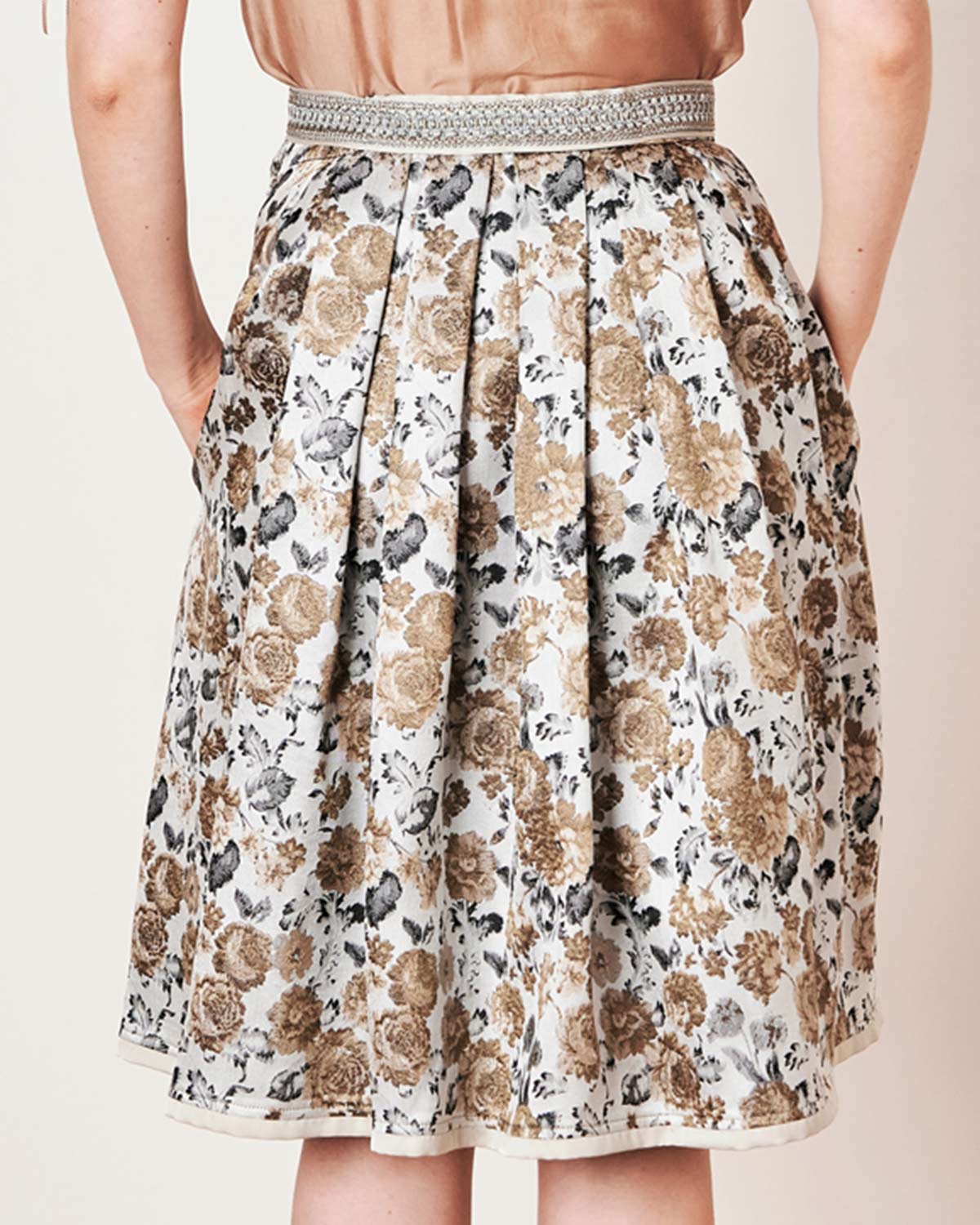 kr-ger-collection-damen-trachtenrock-judy-266167-braun-60cm image 2