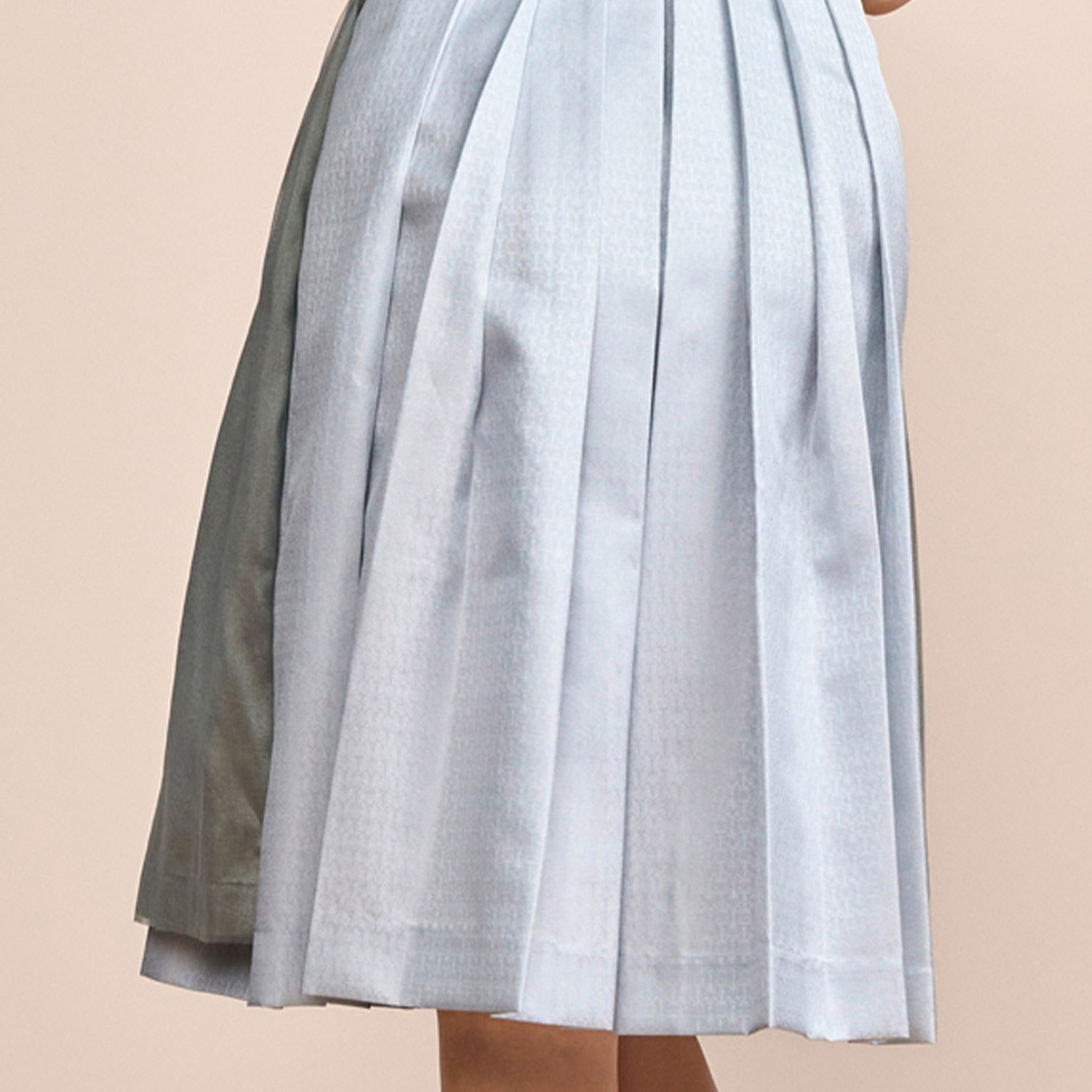 kr-ger-madl-dirndl-emmeline-415769-60cm-hellblau image 8