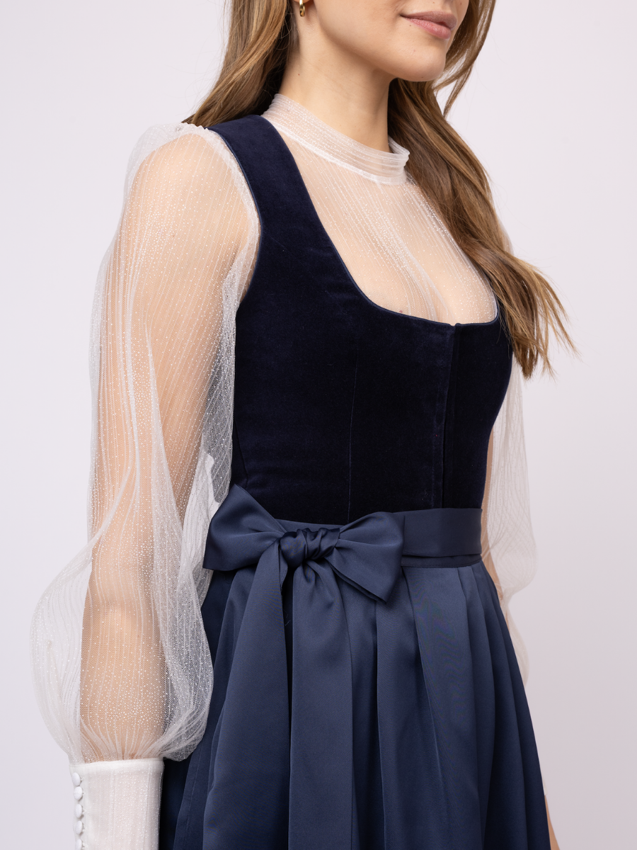 heimatgl-ck-dirndl-emma-samtdirndl-marine-mit-bommelborte image 3
