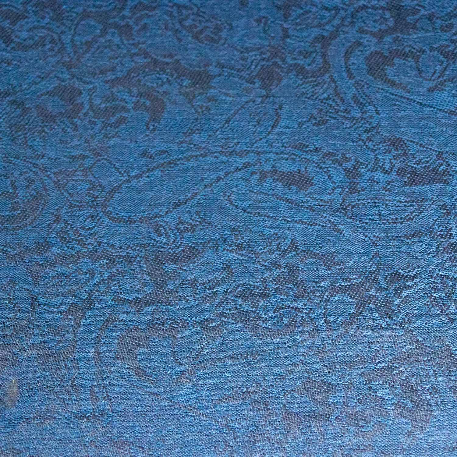 trachtenland-stola-schal-viskose-185x70-cm-jeansblau image 3