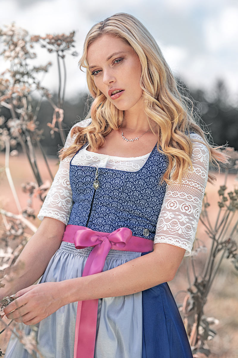 marjo-dirndlbluse-ganina-candia-halbarm-offwhite image 2