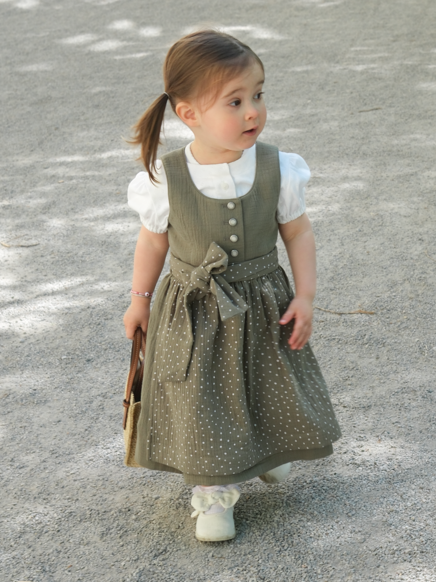 heimatgl-ck-kinderdirndl-mia-mini-oliv-musselin image 5