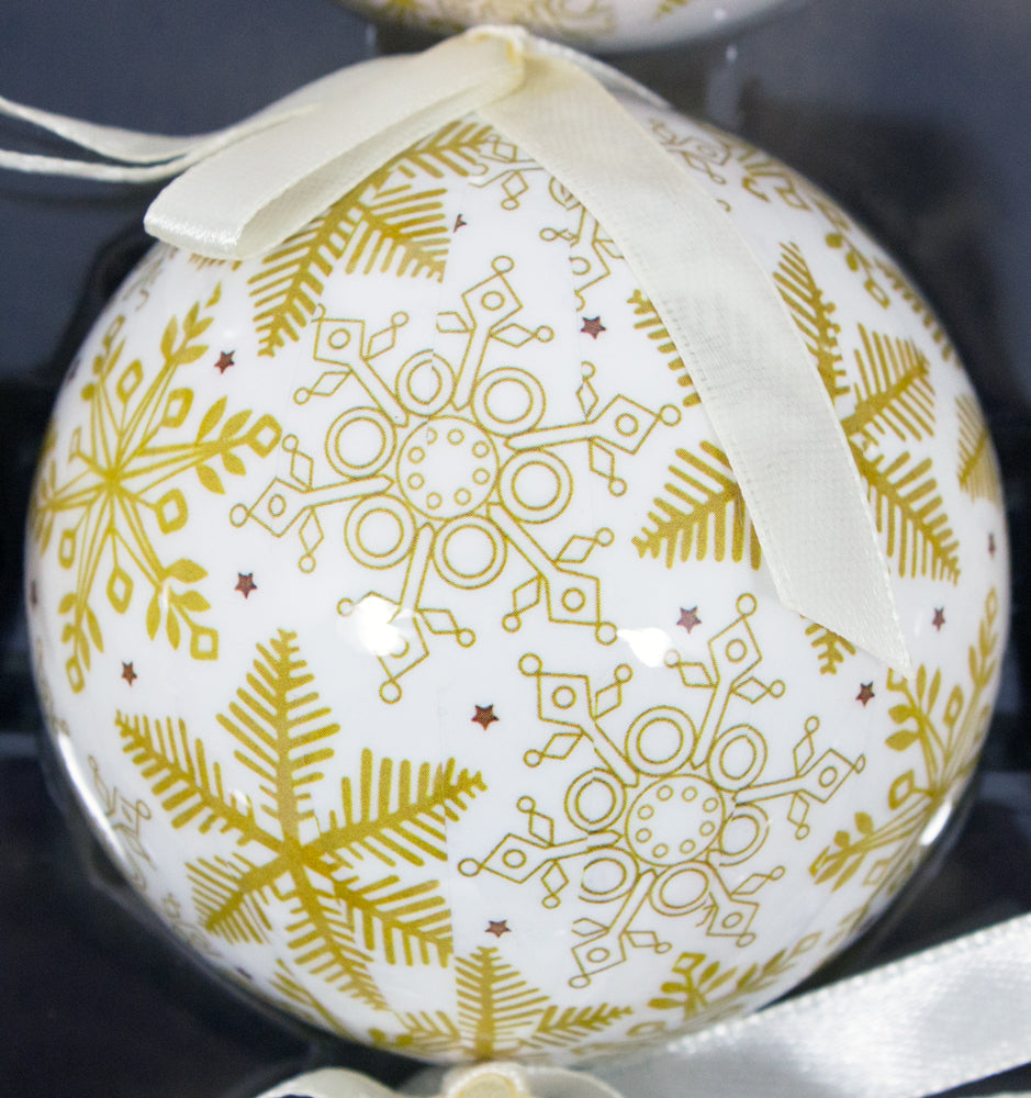 trachtenland-weihnachtskugeln-kunststoff-6-cm-12-tlg-wei-gold-schneeflocke image 2