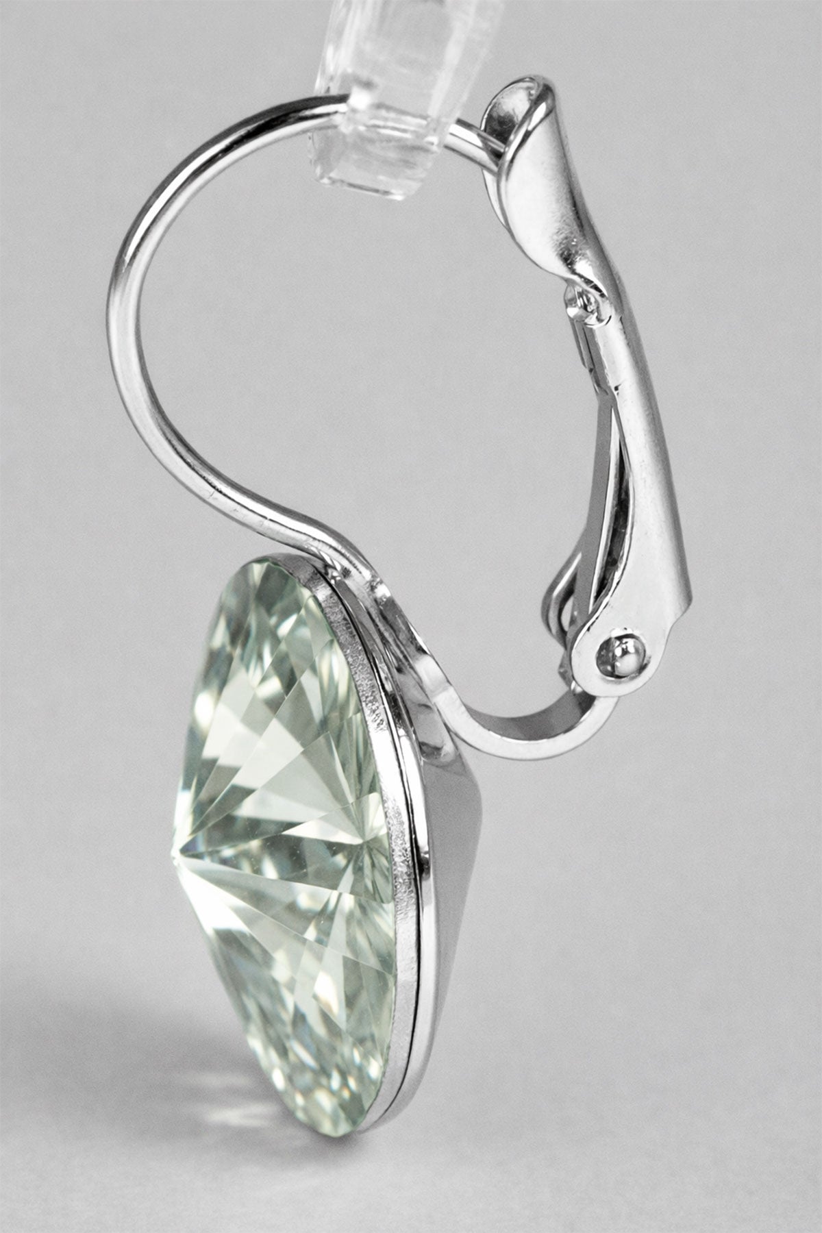 trachtenland-luisia-ohrringe-rivoli-14-mm-black-diamond-kristalle-von-swarovski image 5