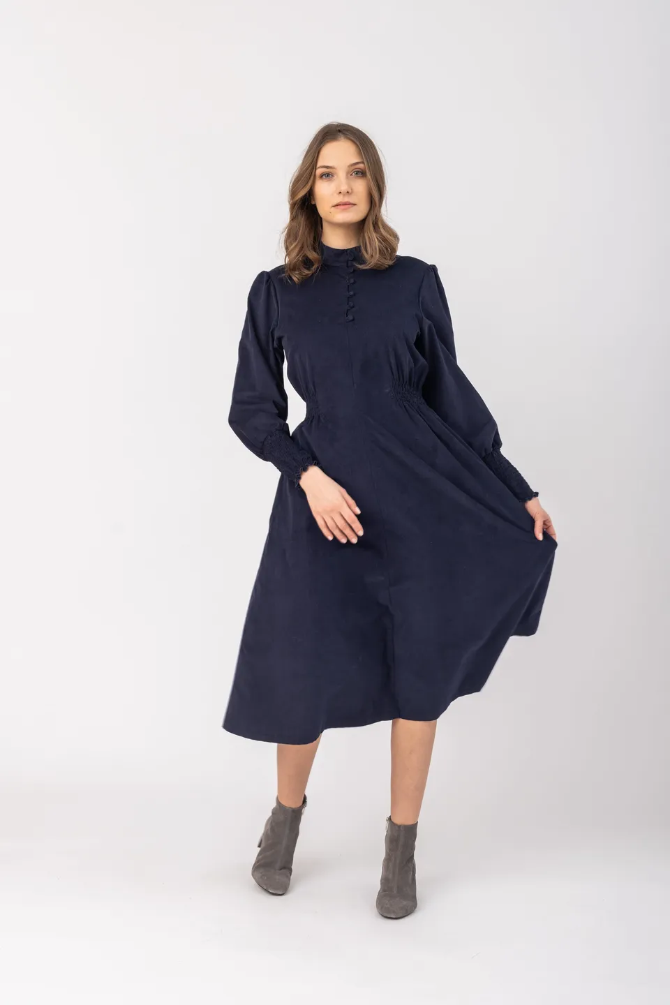 felicitas-kaylie-damen-flanellkleid-mit-smok-taille-und-stehkragen image 1