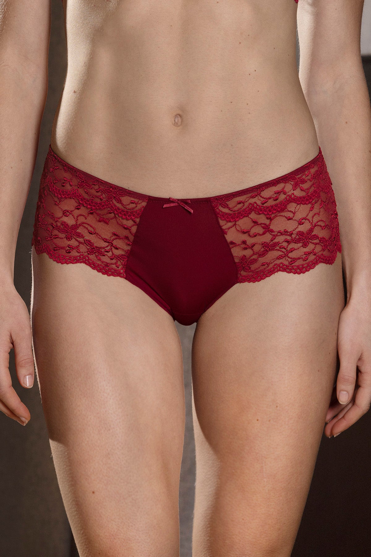 trachtenland-nina-von-c-silver-edition-hipster-48130971-red-berries image 2