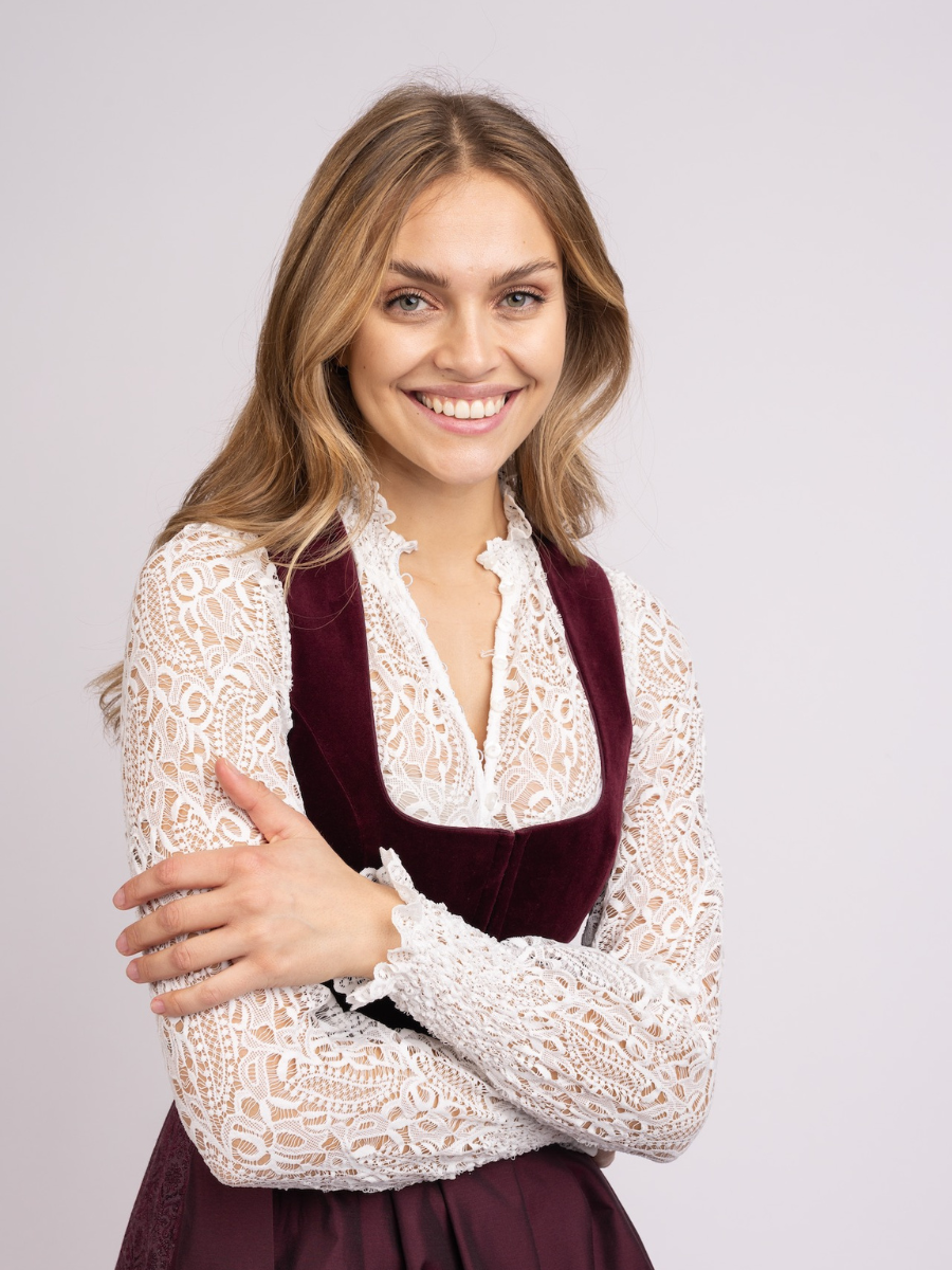 heimatgl-ck-bluse-luise-hochgeschlossene-langarm-dirndlbluse-mit-spitze image 5