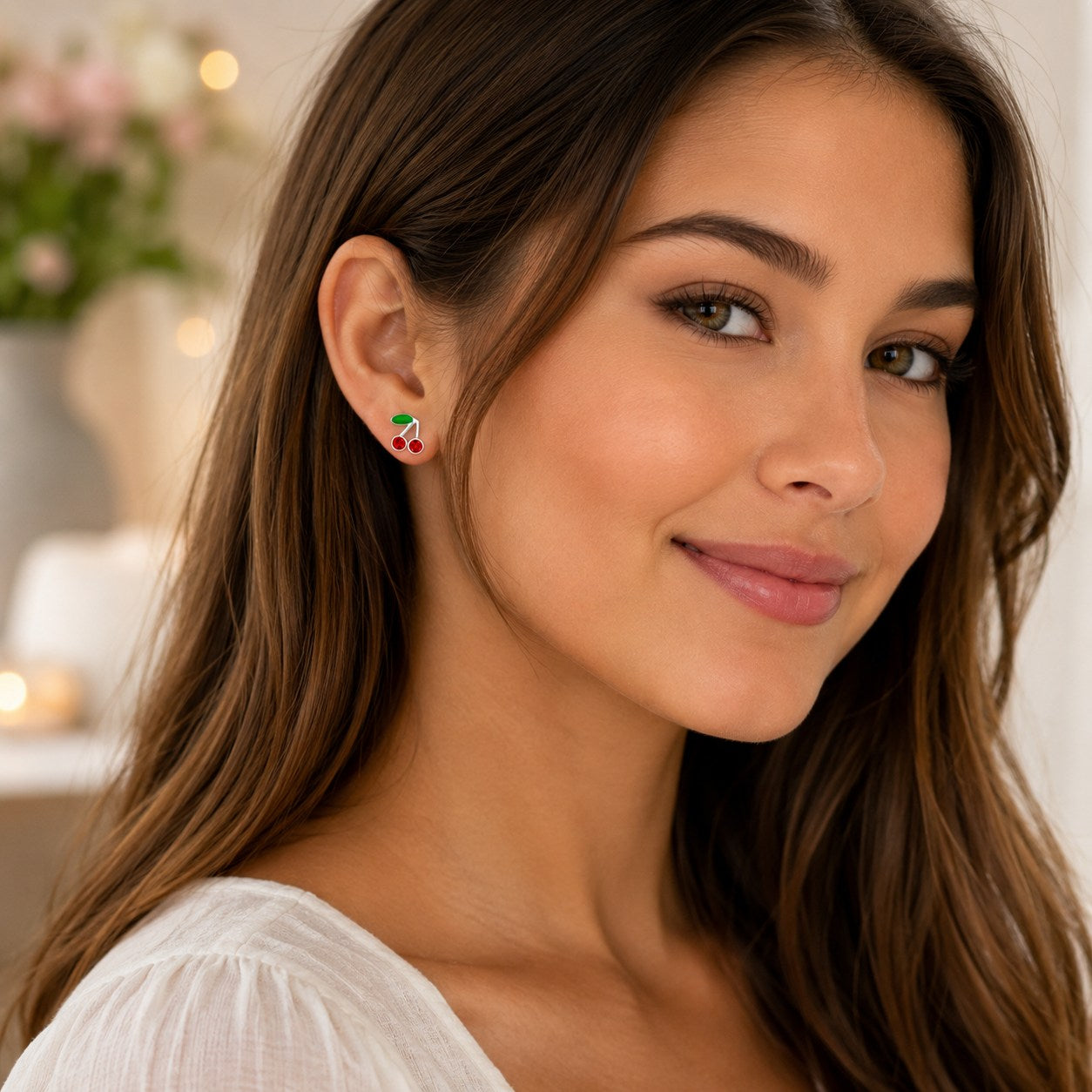 luisia-kinder-ohrstecker-kirschen-mit-kristallen-von-swarovski image 3