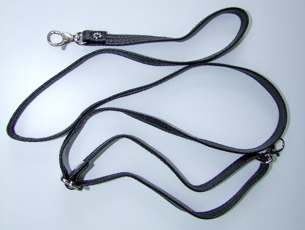 trachtenland-filz-trachten-handtasche-mit-herzapplikation-rot image 4