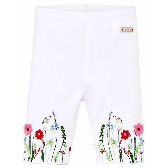 trachtenland-bondi-capri-leggings-blumenwiese-86627-wei-baby-sommerhose image 1