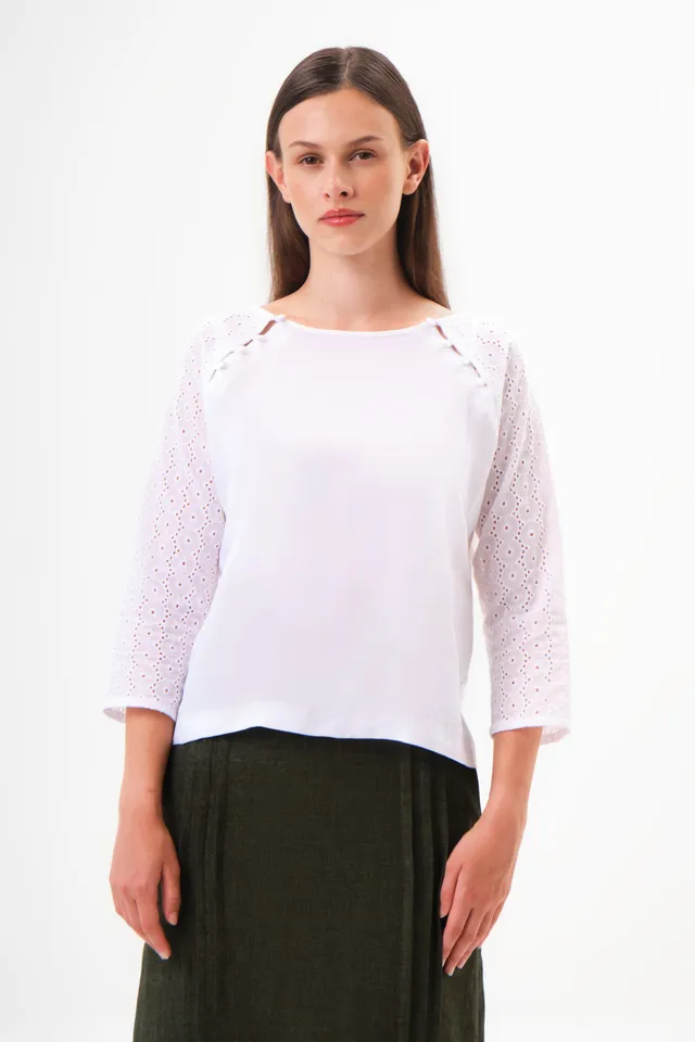 felicitas-damen-bluse-berlyn-leinen-bluse-lochstick-rmel image 1