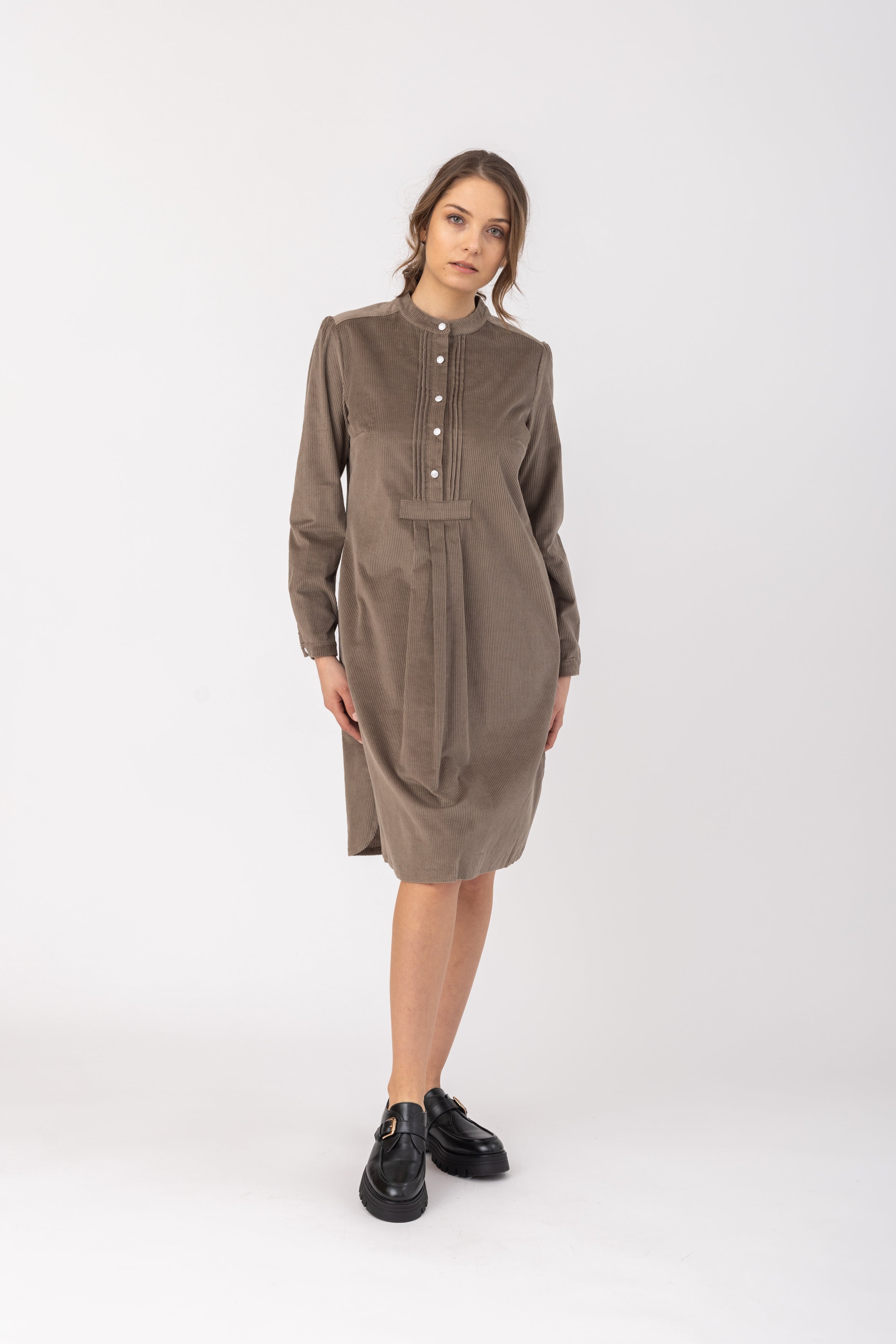 felicitas-damen-kleid-kleo-baumwollcord-stehkragen-langarm image 1
