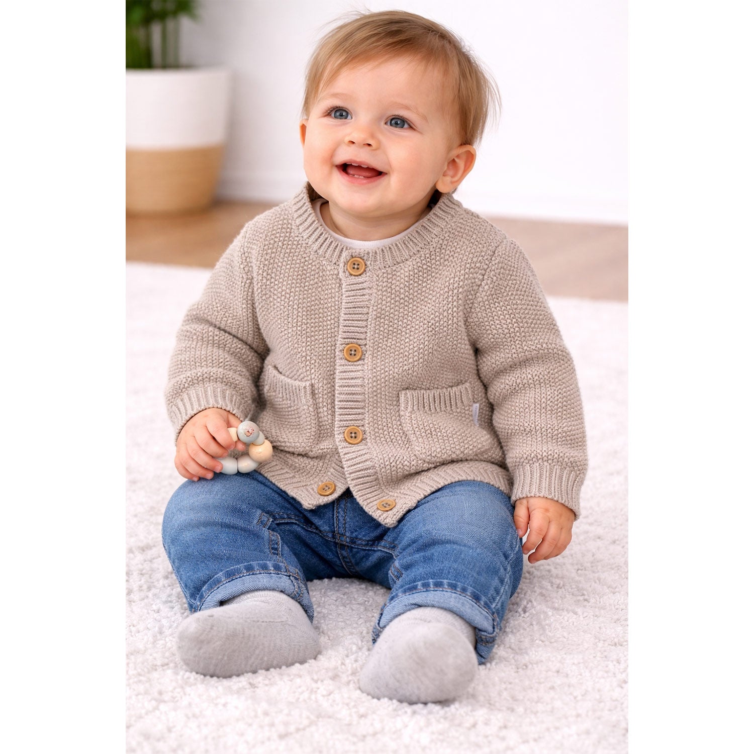 trachtenland-bondi-baby-jungen-trachten-strickjacke-93985-cappuccino image 2