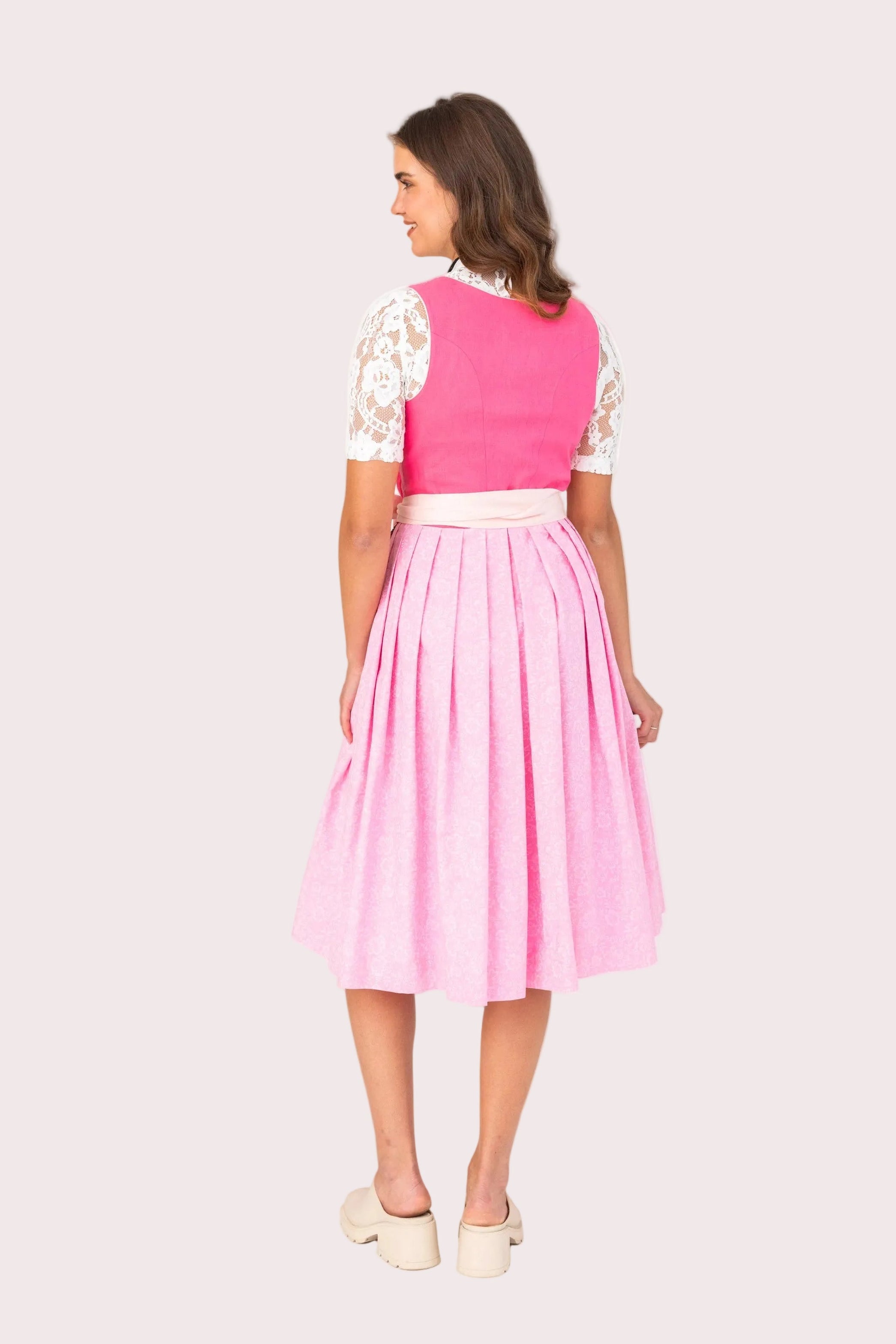 felicitas-dirndl-d-rte-damen-blumenrock-zartrosa-mieder image 3