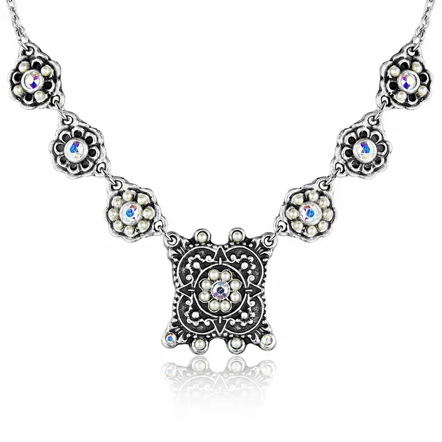 luisia-halskette-katharina-mit-kristallen-von-swarovski image 1
