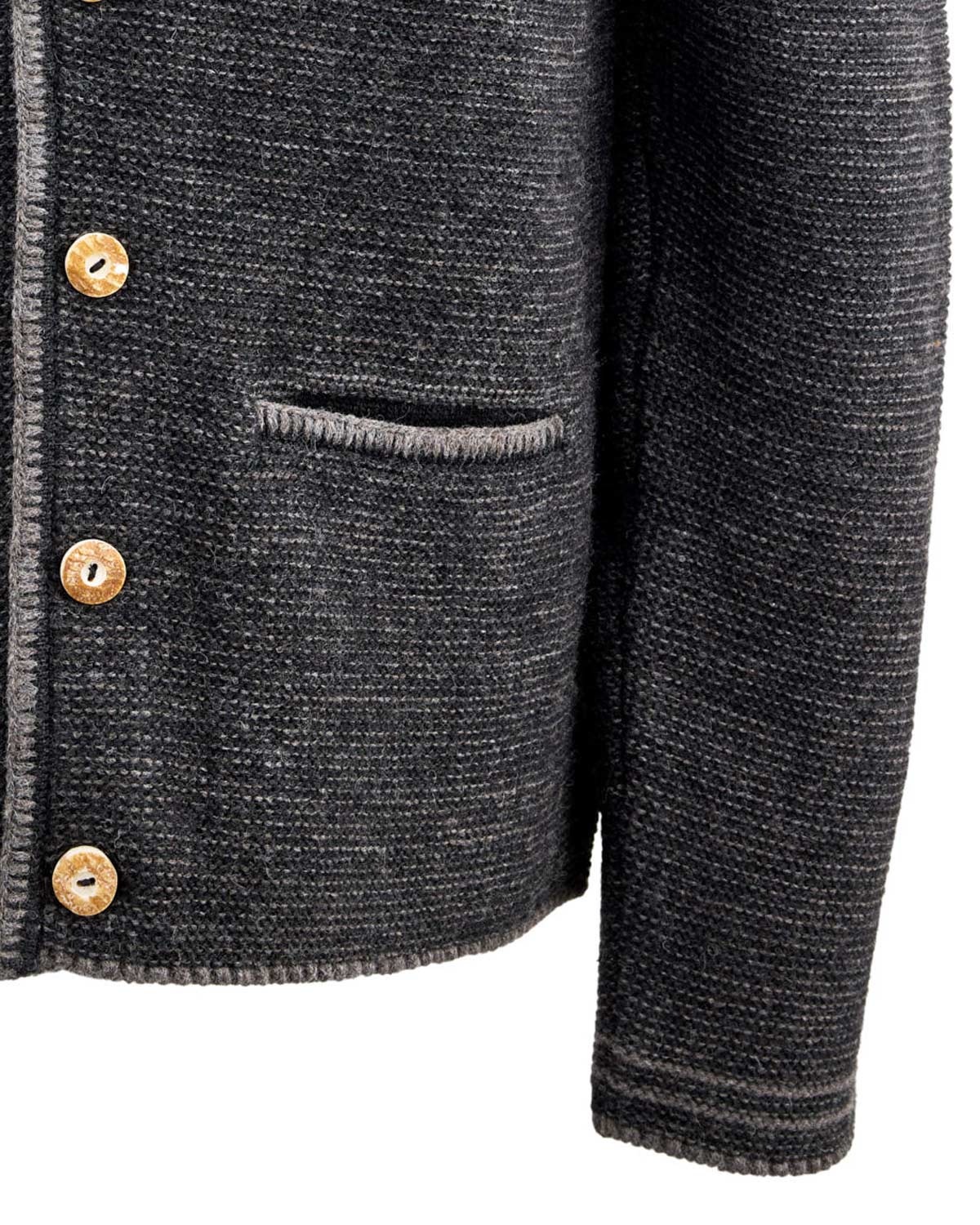 maddox-herren-trachten-strickjacke-altishofen-anthrazit image 3