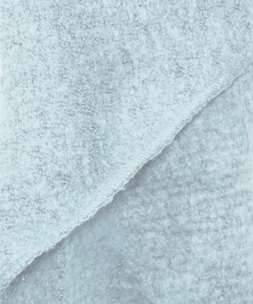 trachtenland-winter-schal-eliana-250-x-63-cm-hellblau image 3