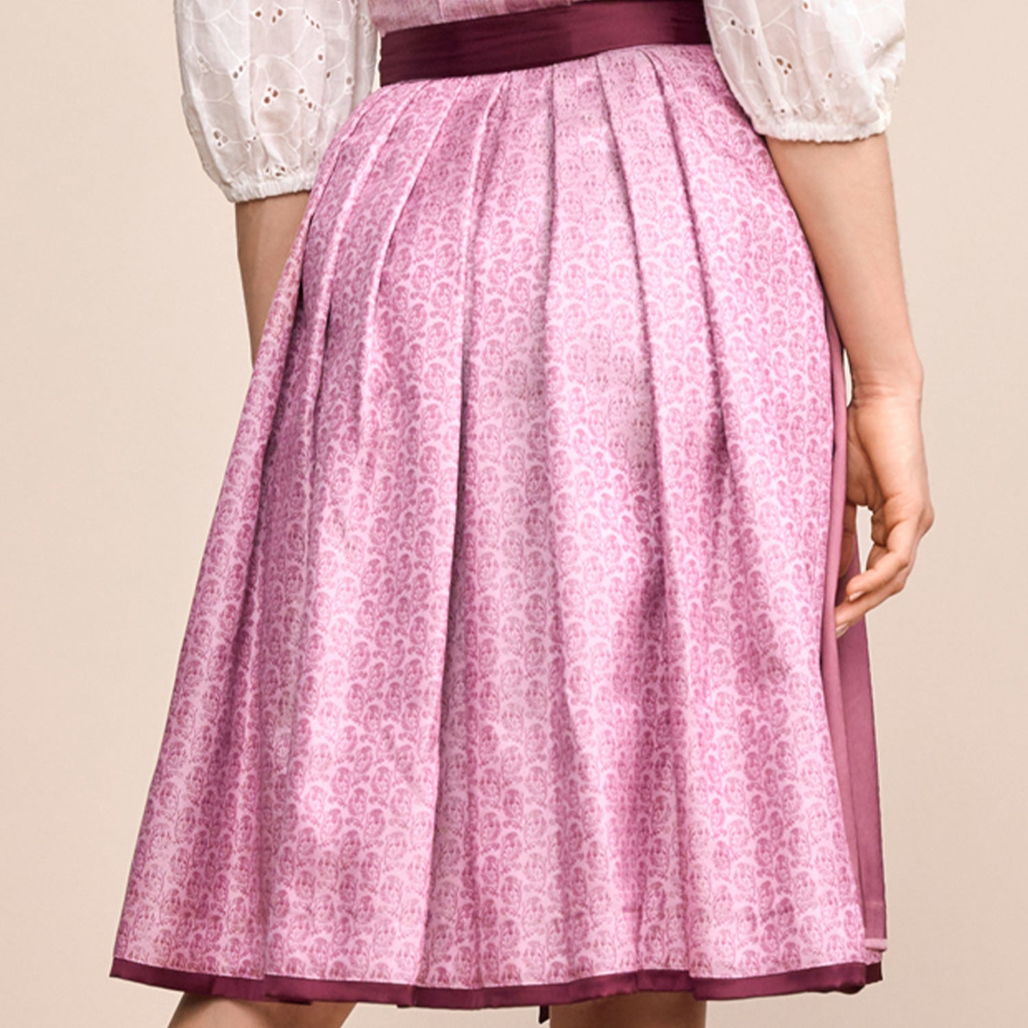 kr-ger-madl-dirndl-maryanne-416169-flieder-60-cm image 8