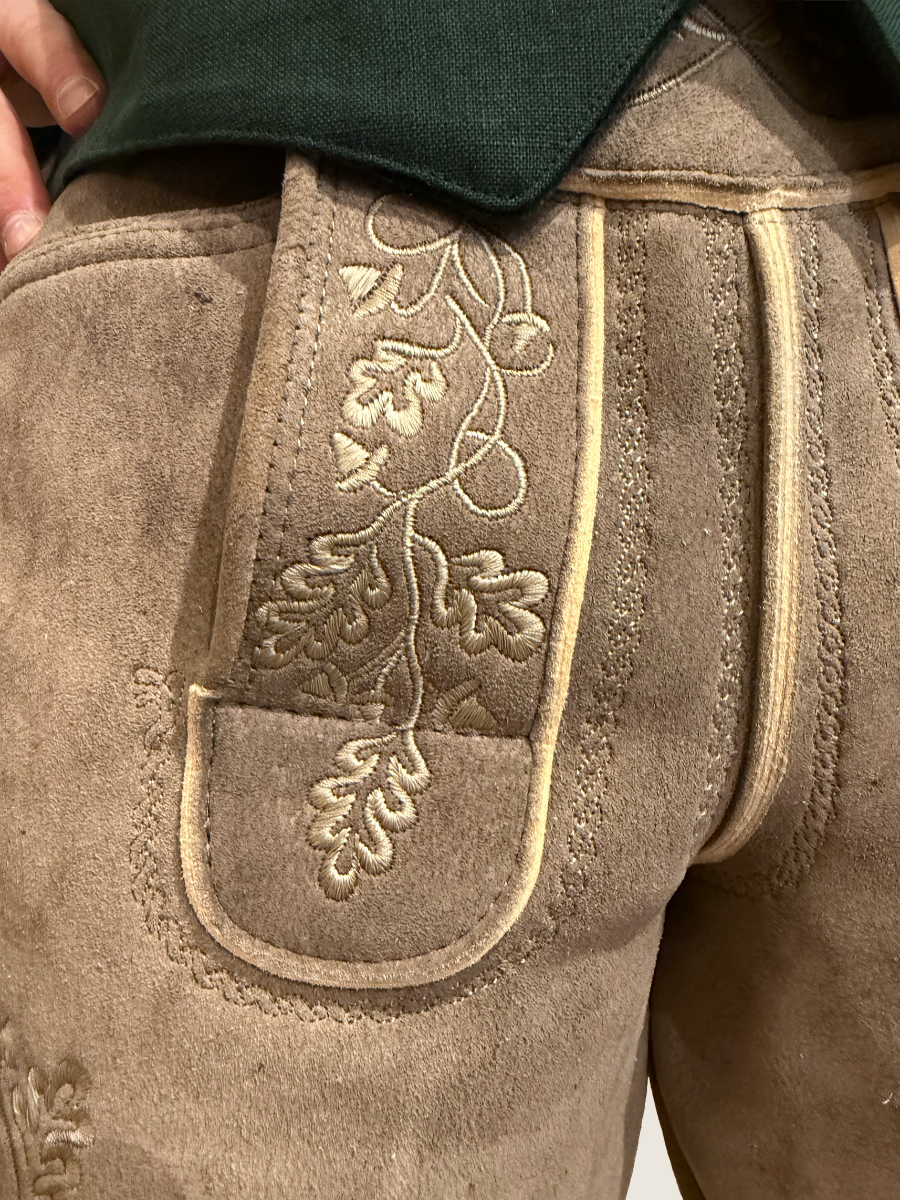 heimatgl-ck-lederhose-herzogstand-hirsch-sandhell-herren image 2