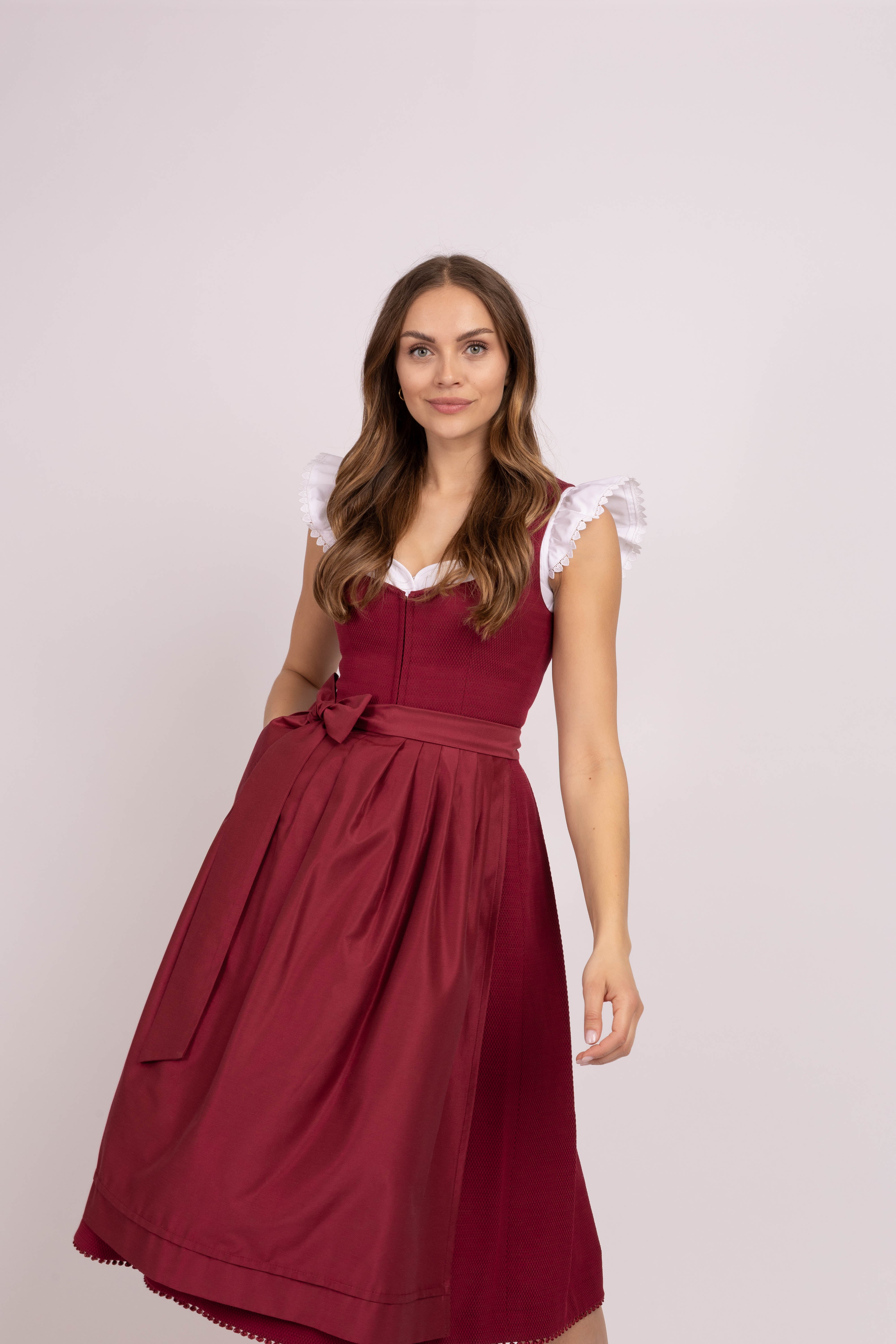 heimatgl-ck-bluse-hanni-herz-damen-baumwollbluse-herzausschnitt-fl-gel-rmel image 6