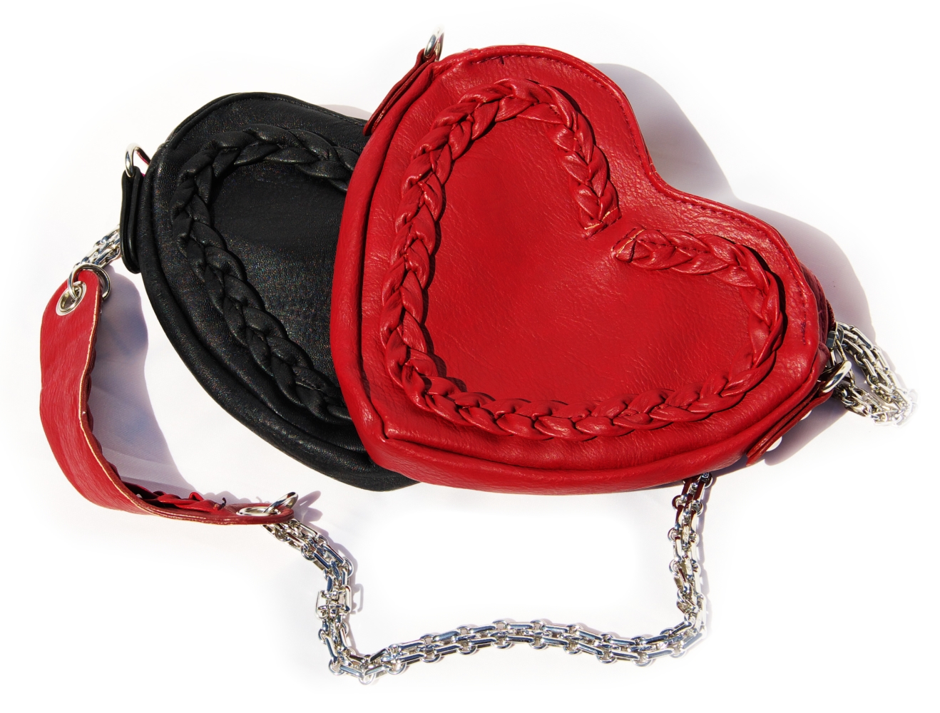 trachten-benkert-herztasche-accessoire-rot-oder-schwarz image 1