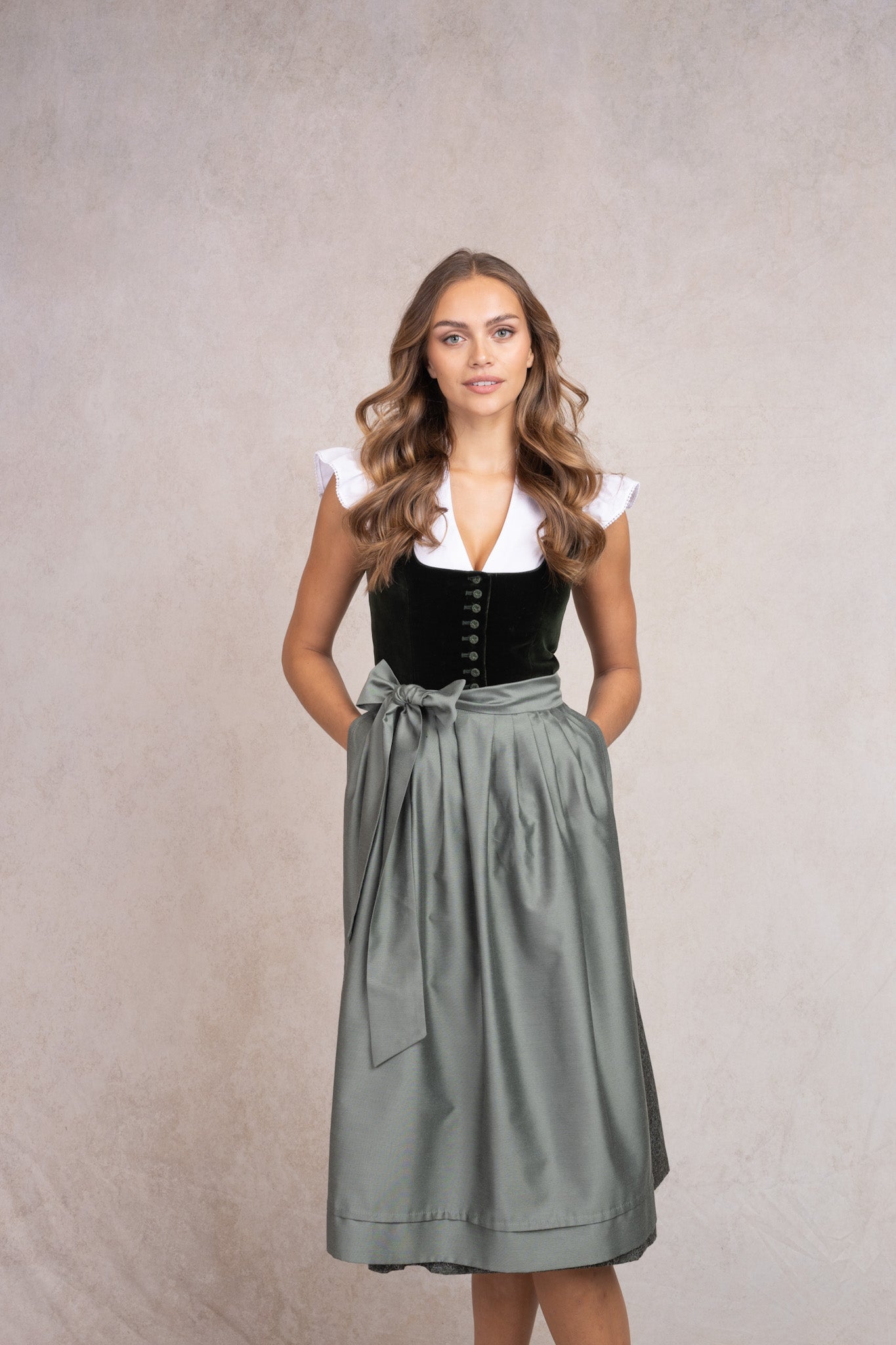heimatgl-ck-bluse-vera-baumwoll-dirndlbluse image 6