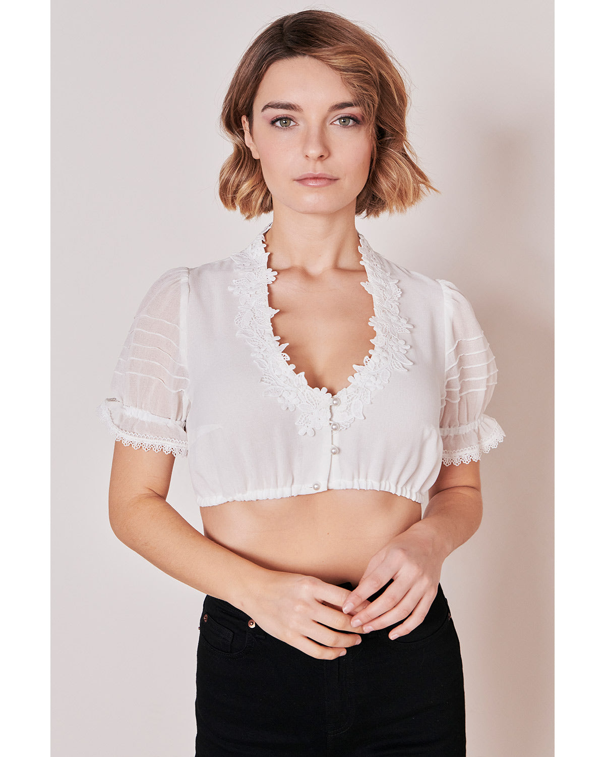 kr-ger-collection-dirndlbluse-luka-211466-kurzarm-ecru image 4