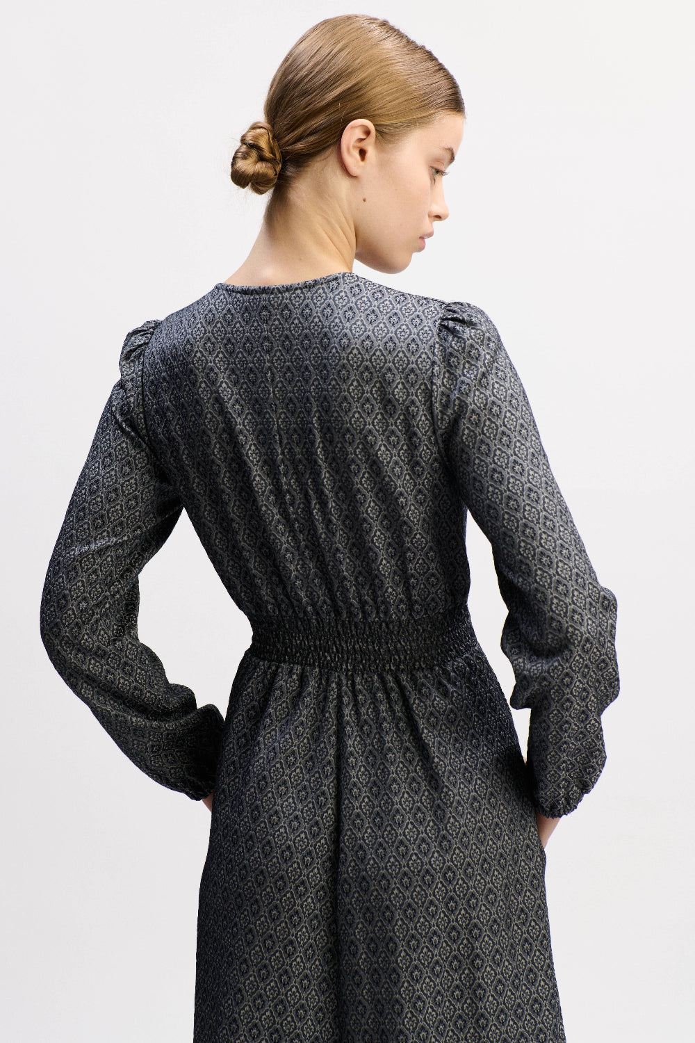 felicitas-karlinda-damen-kleid-jacquard image 3