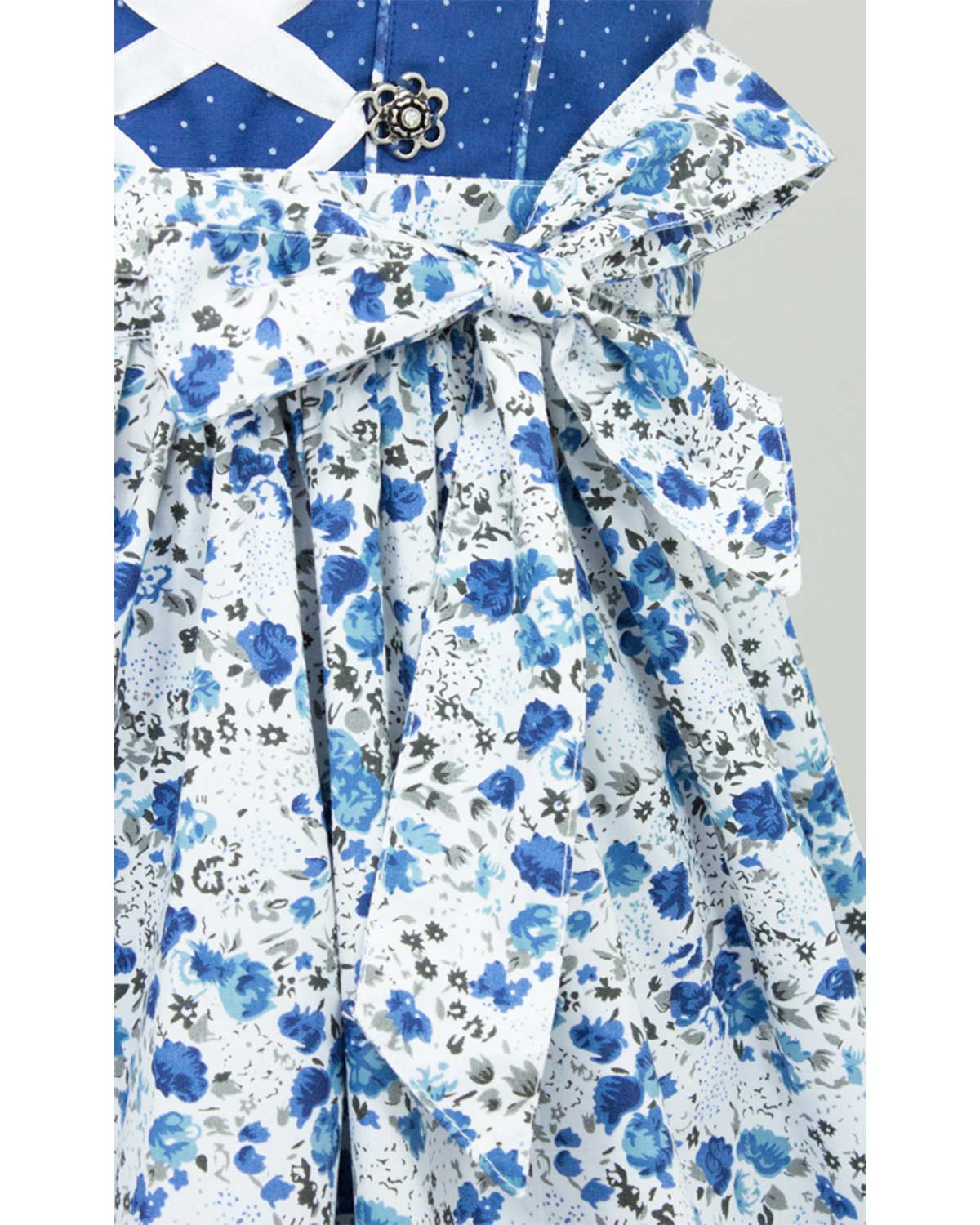 maddox-kinder-dirndl-zillertal-3-tlg-bl-mchen-blau-wei-mit-sch-rze image 5